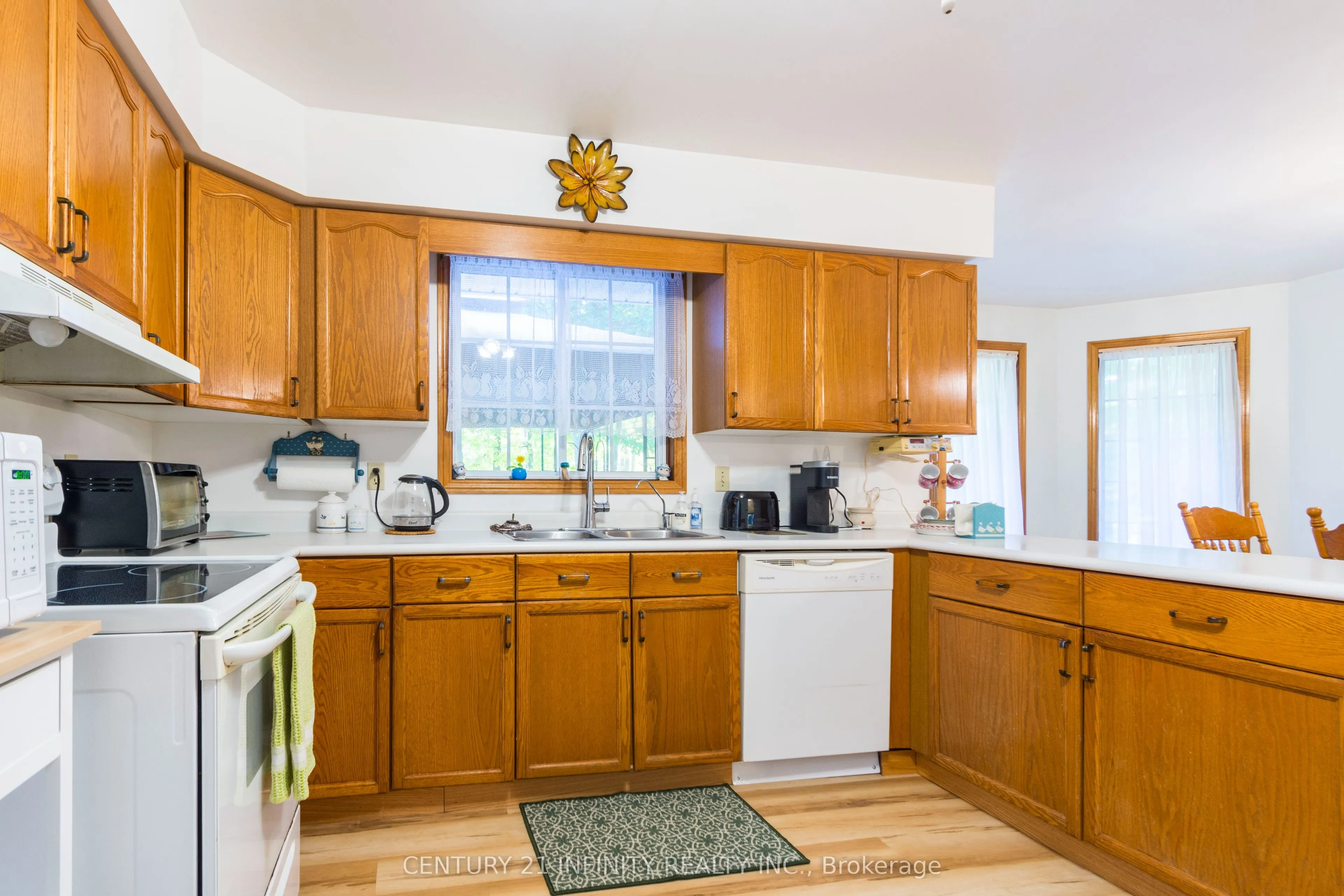 37 Riverside Drive