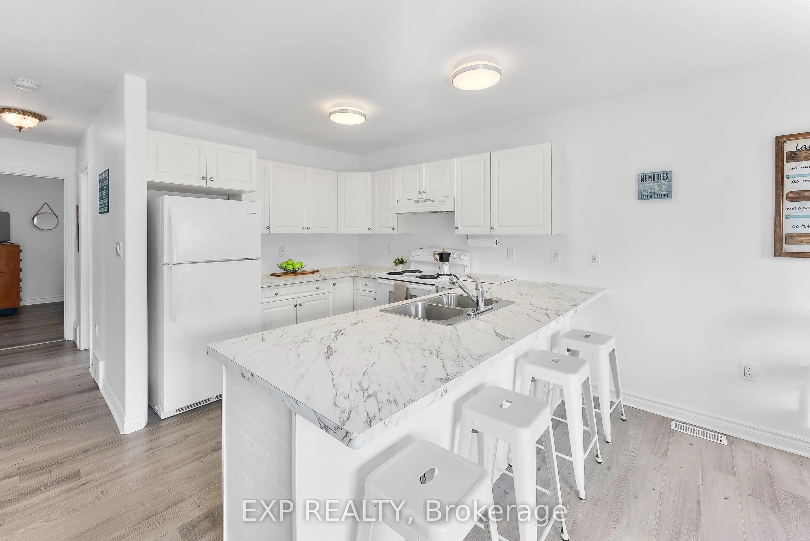 314 LINCOLN Road W