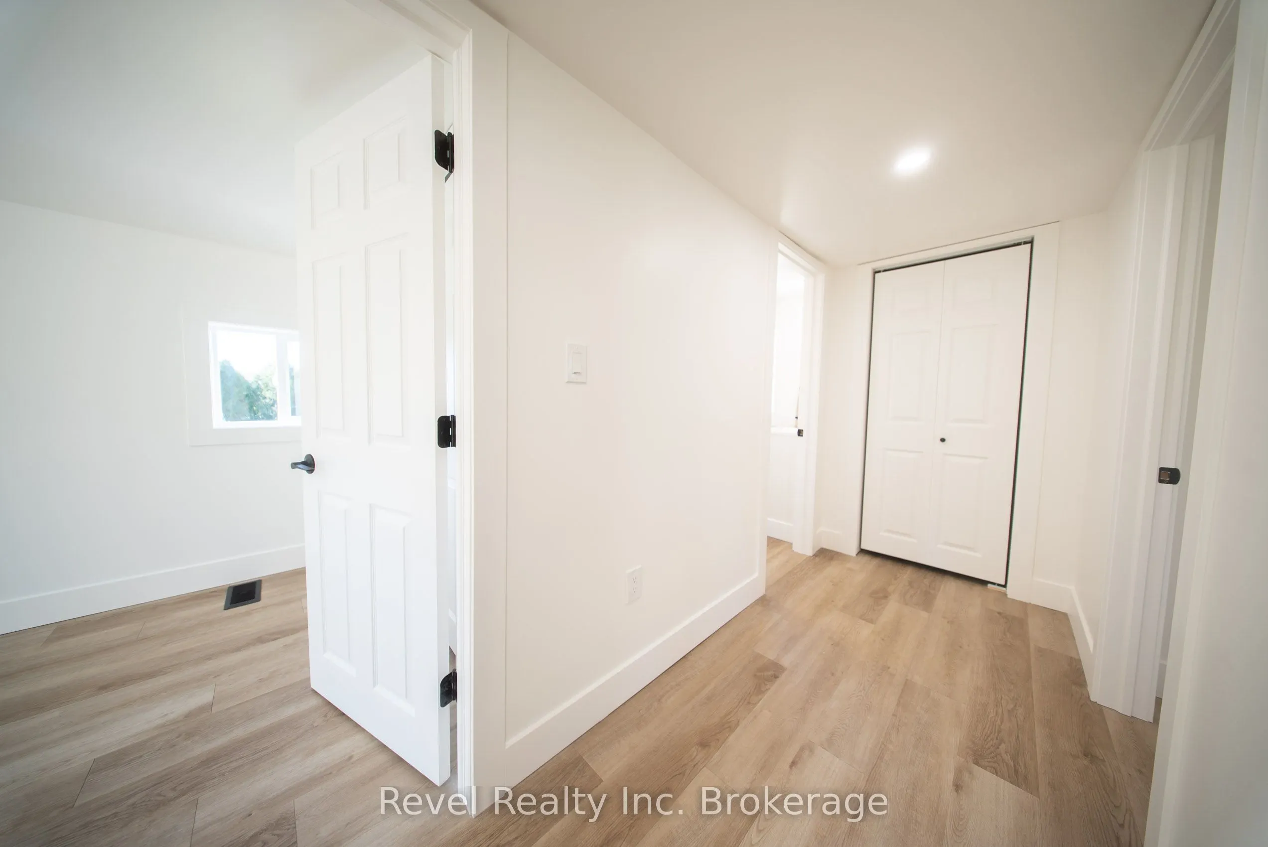 183 Larocque Street