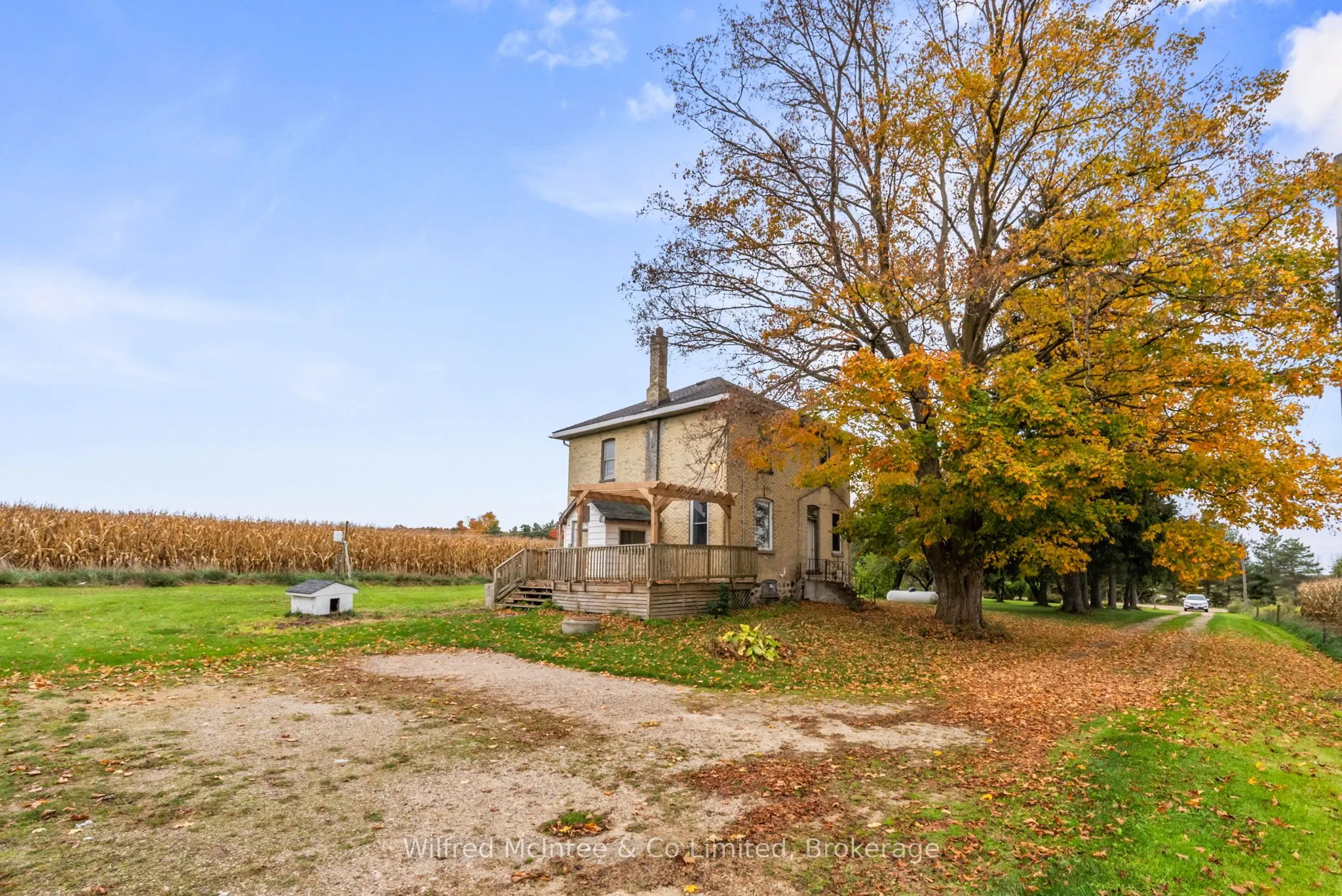 570 20 Side Road