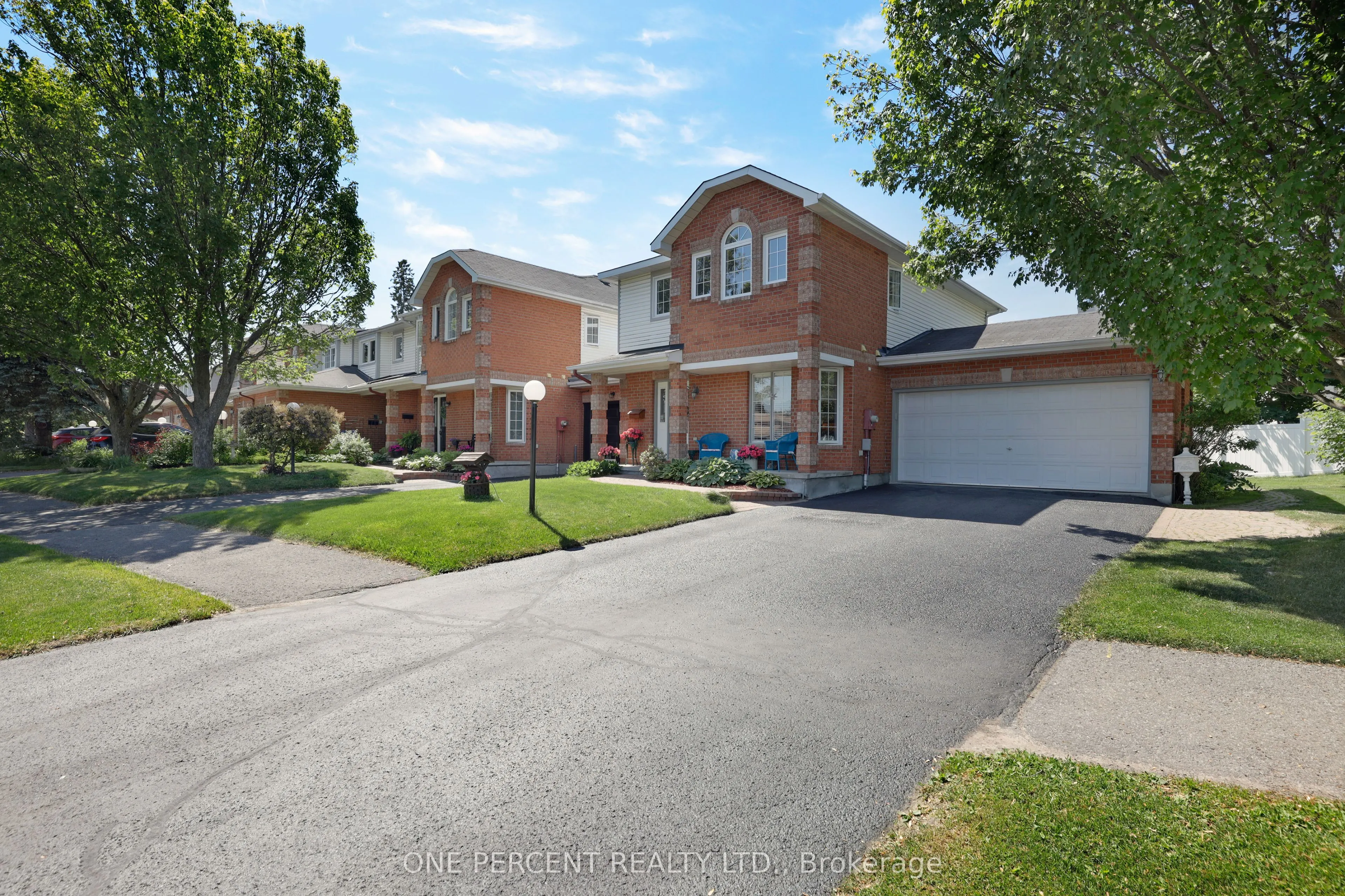 127 BRIDLEWOOD Drive