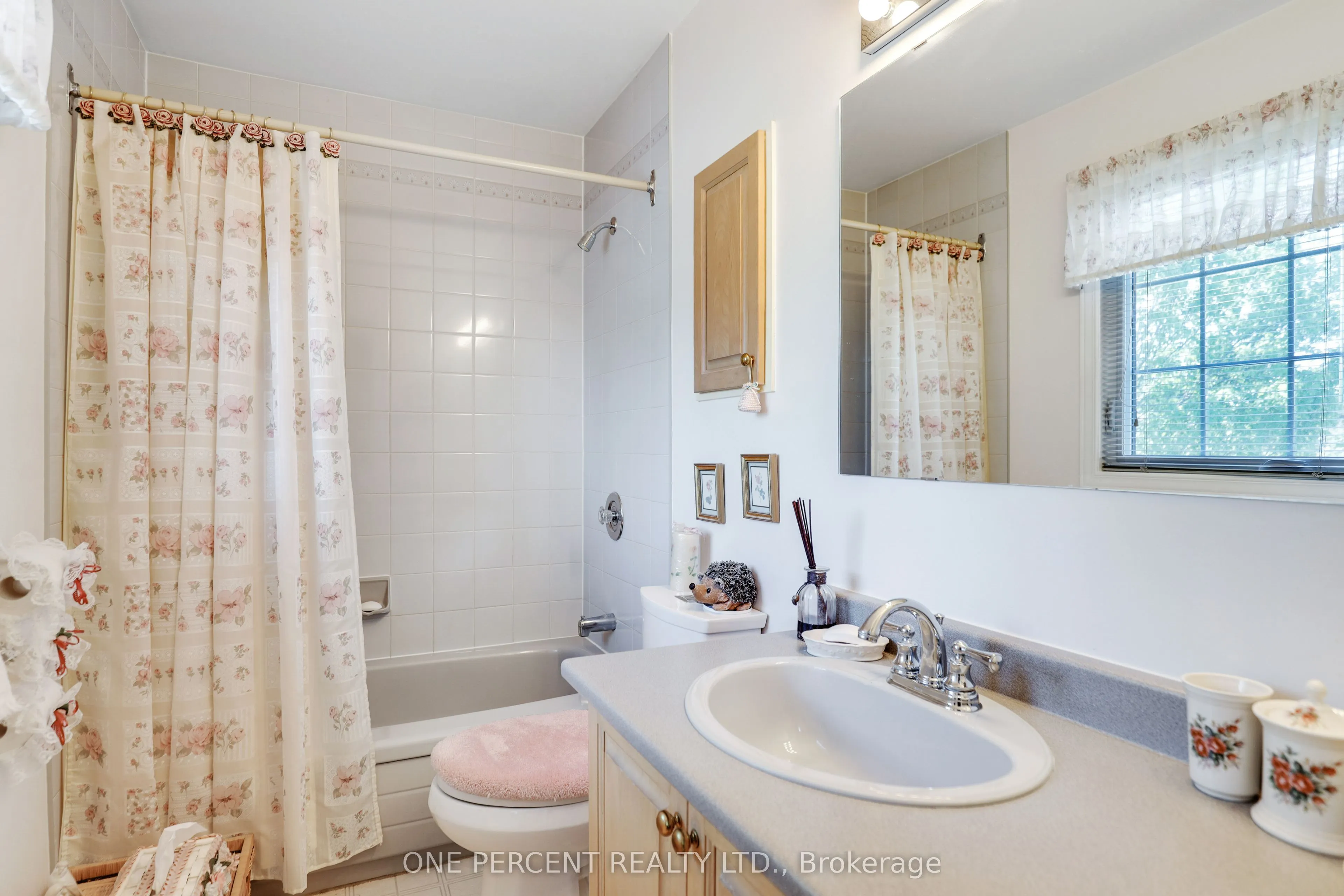 127 BRIDLEWOOD Drive
