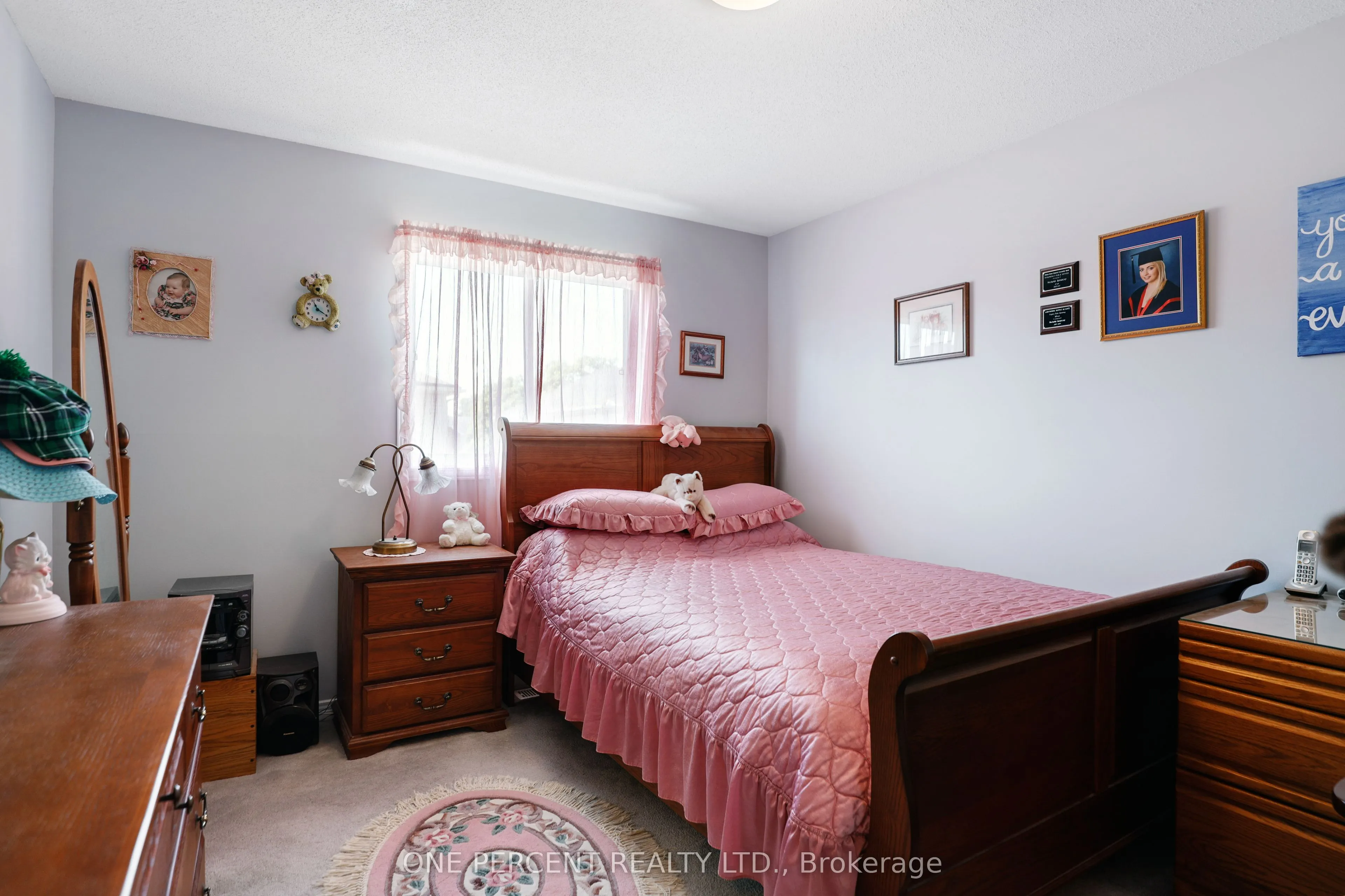 127 BRIDLEWOOD Drive