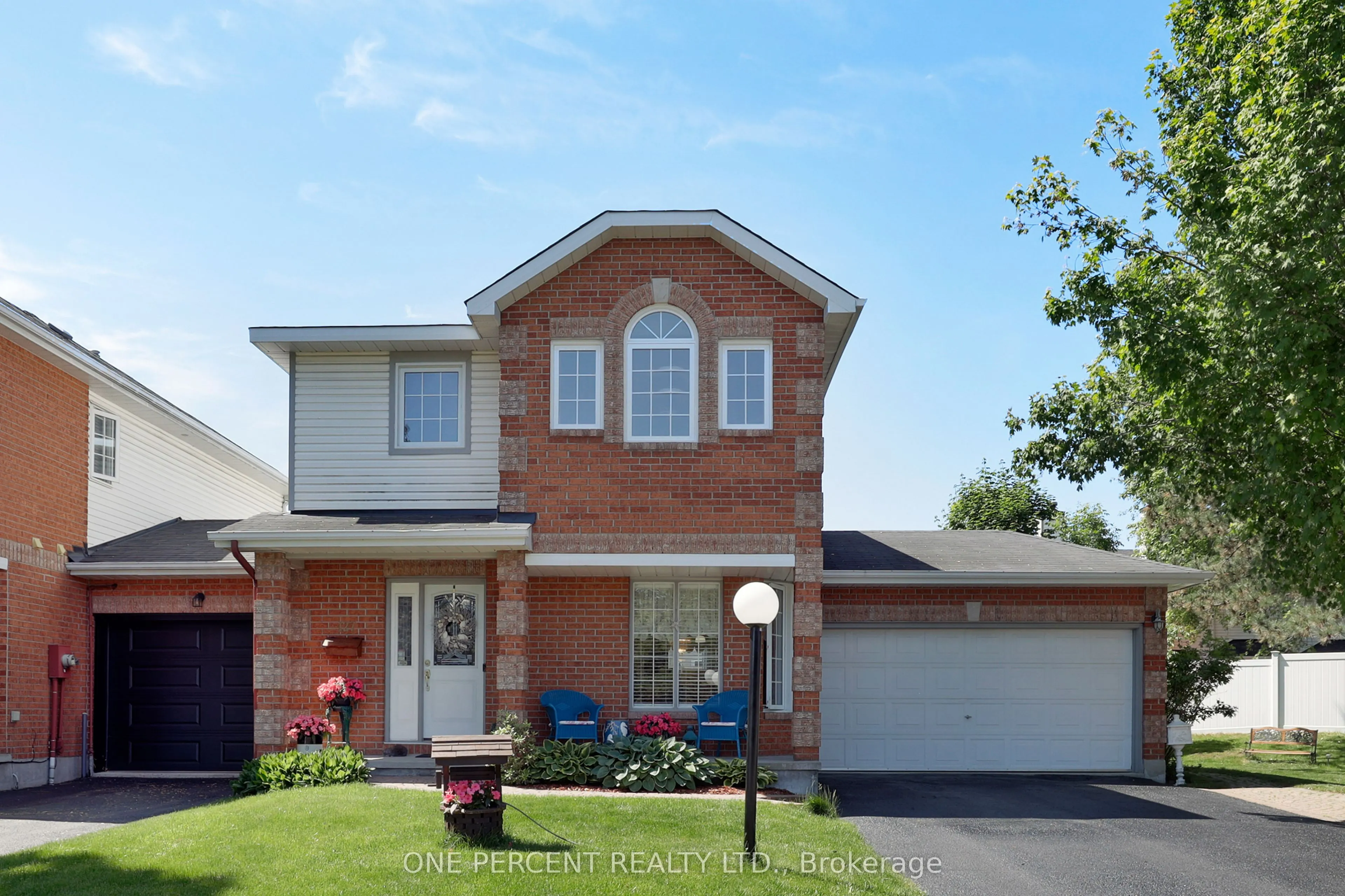 127 BRIDLEWOOD Drive