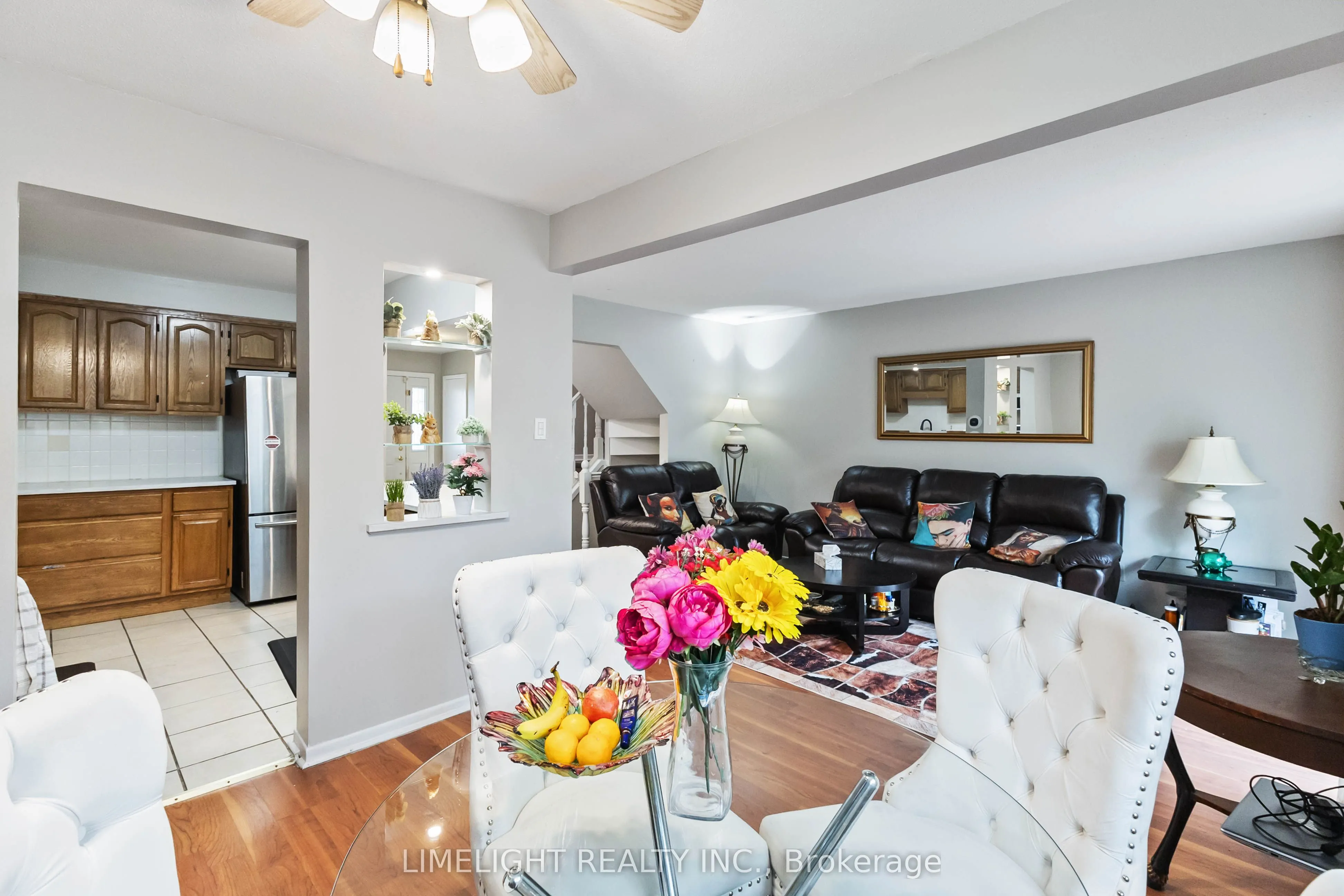669 Osgoode Drive, #18