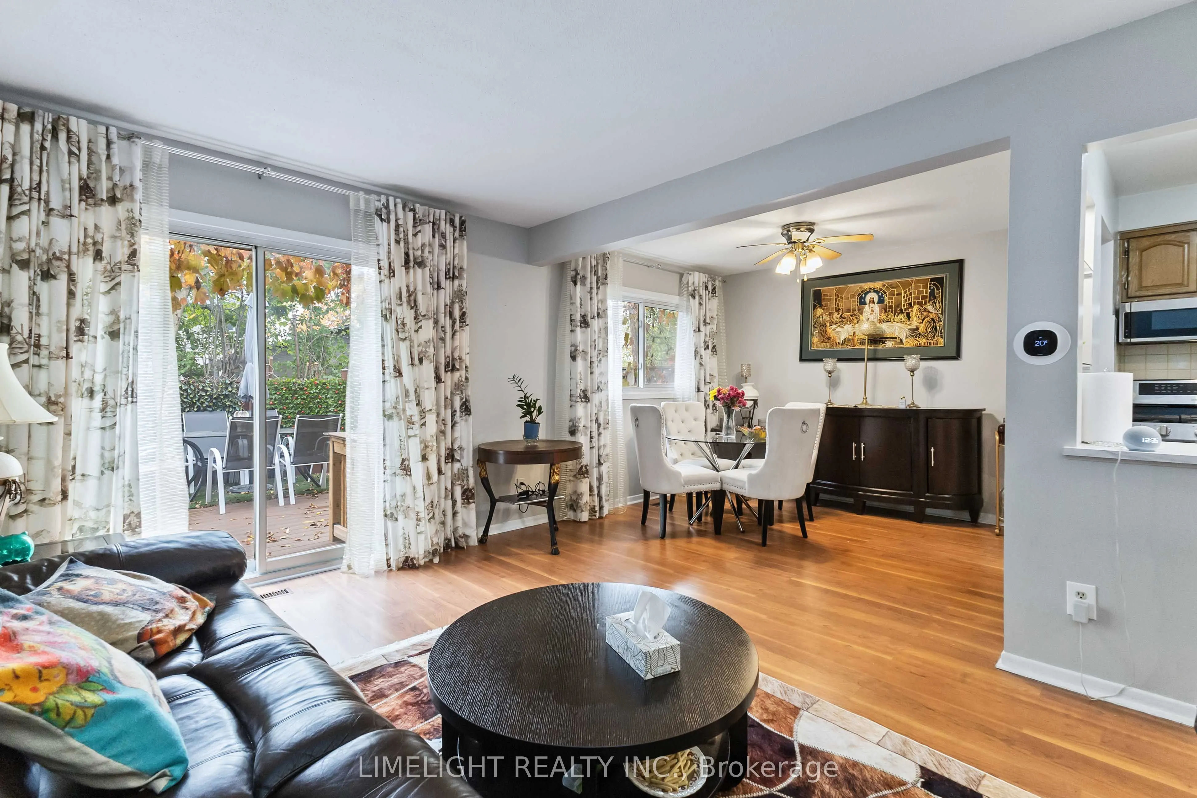 669 Osgoode Drive, #18