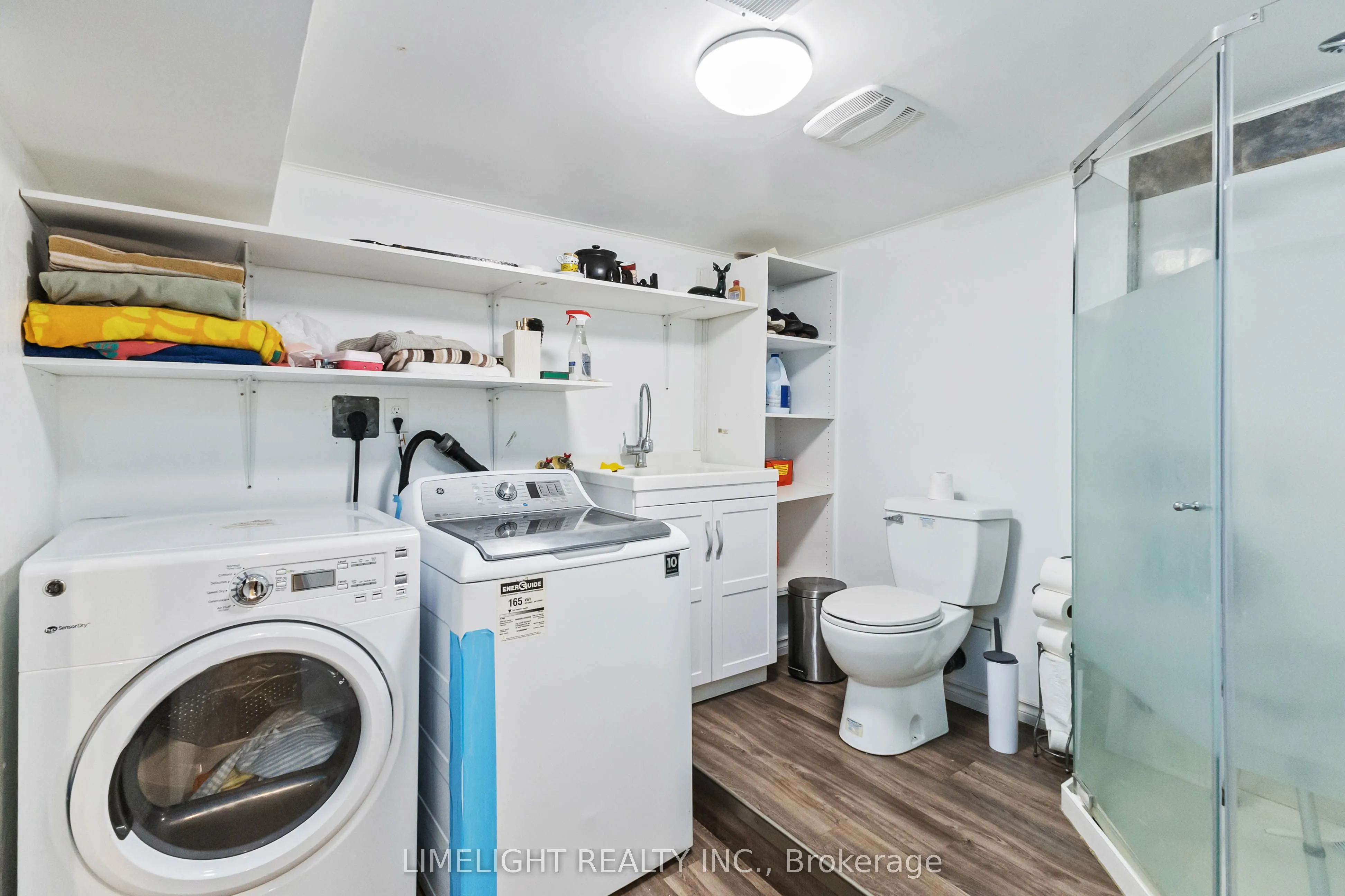 669 Osgoode Drive, #18