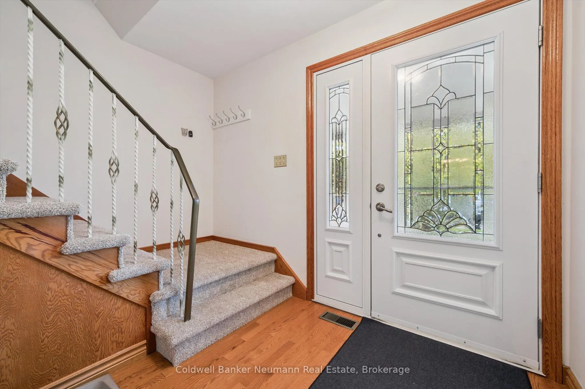 10 Carmine Place