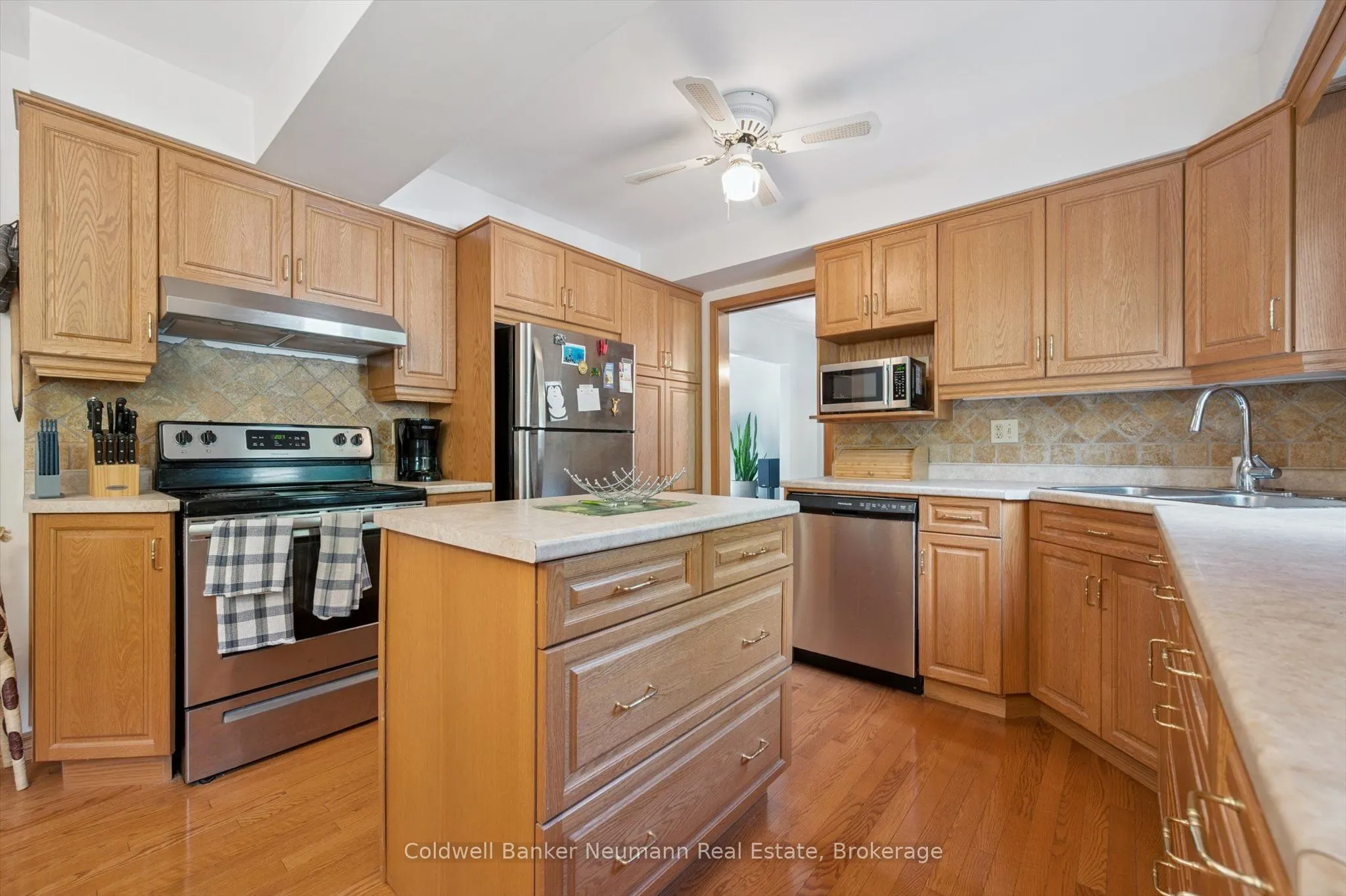 10 Carmine Place