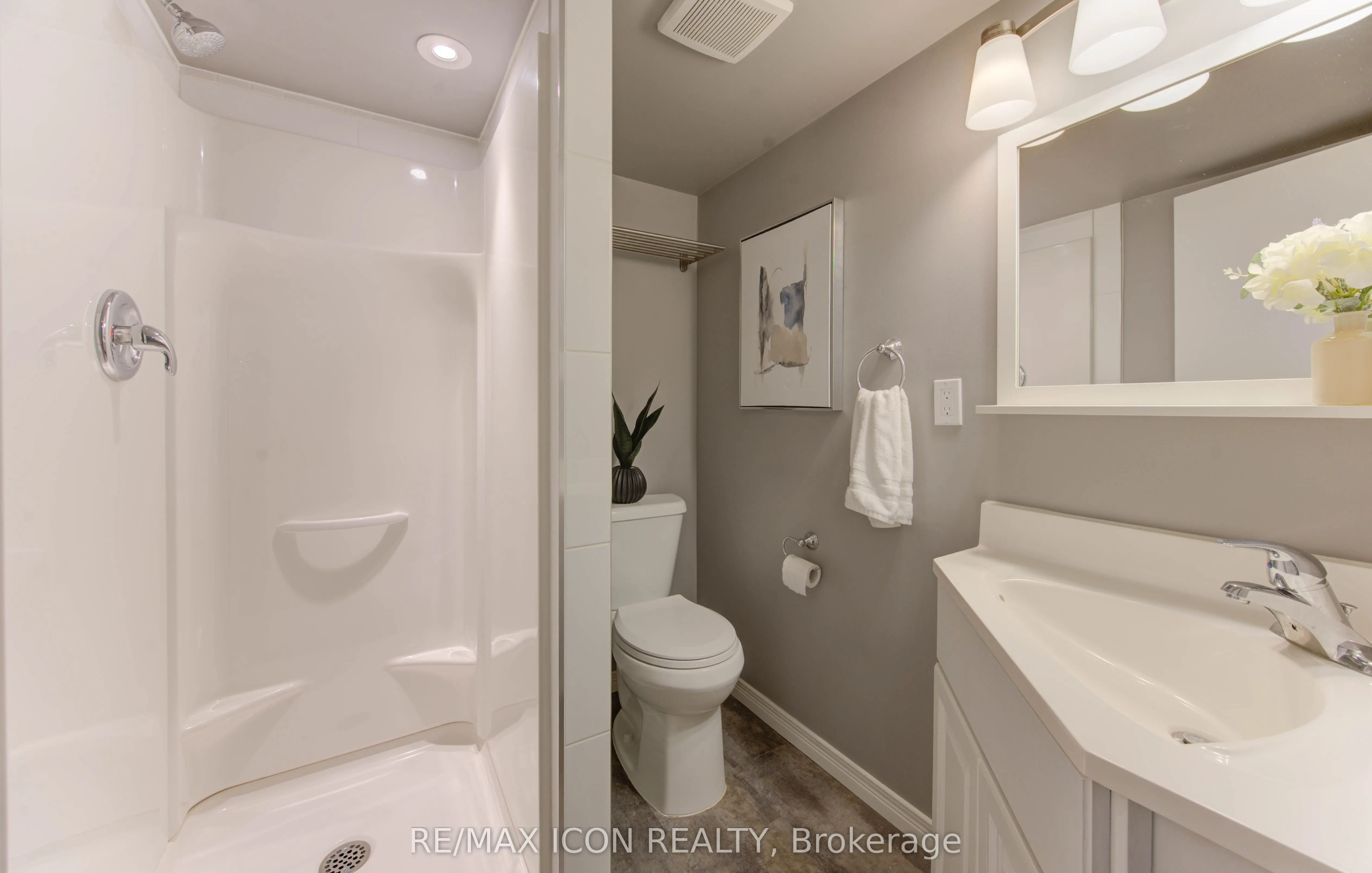 143 Clearwater Crescent
