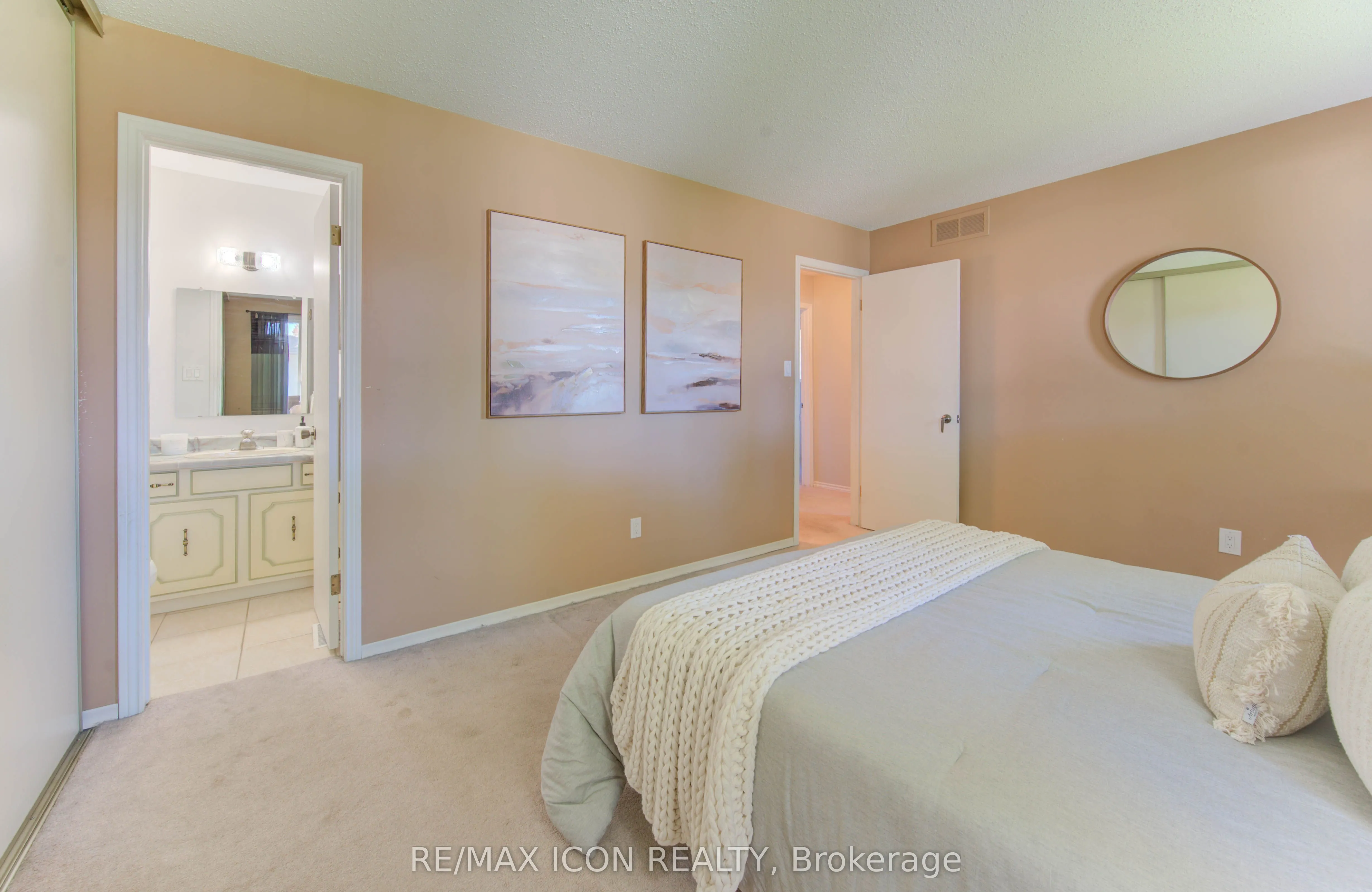 143 Clearwater Crescent