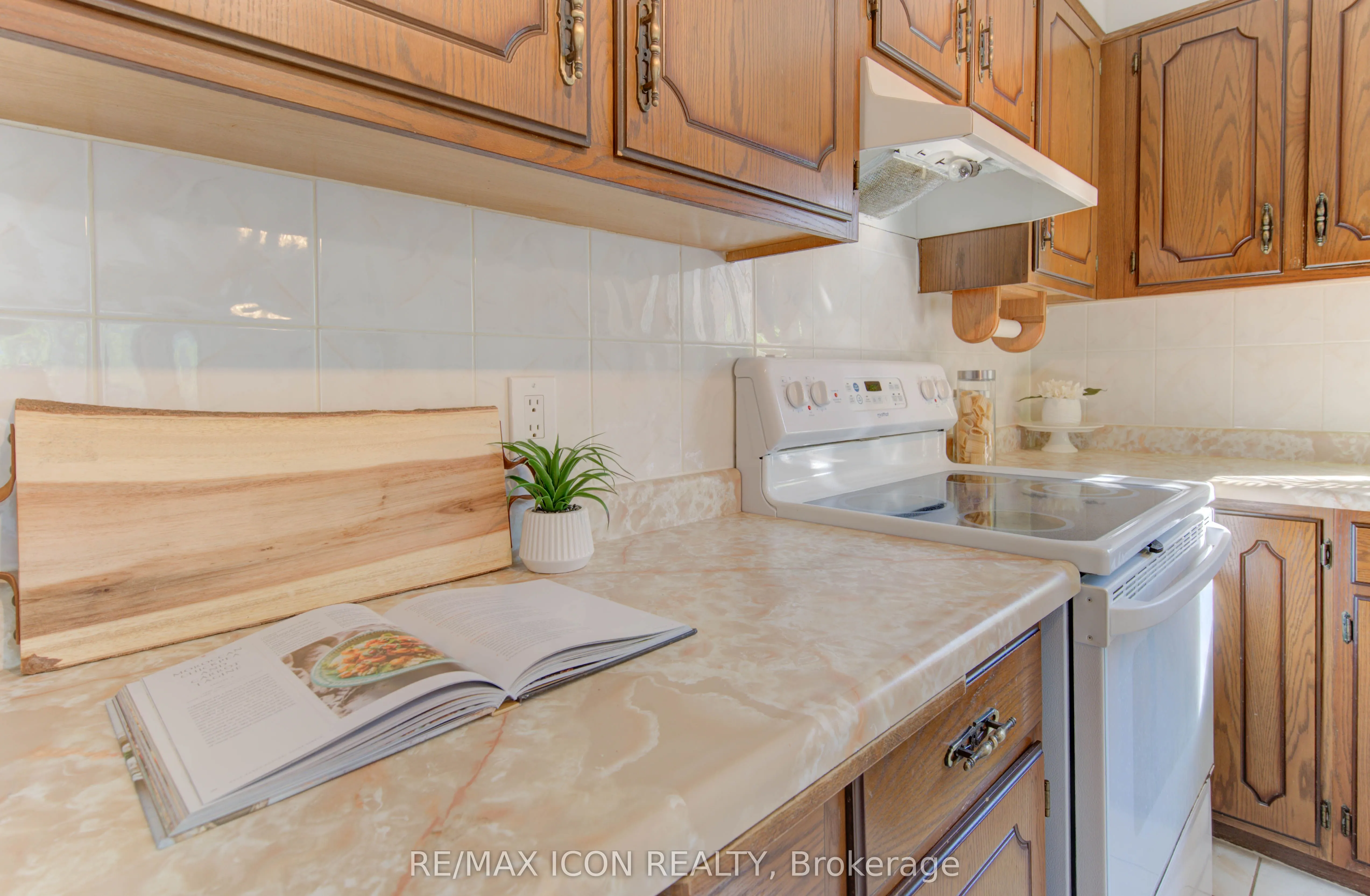 143 Clearwater Crescent
