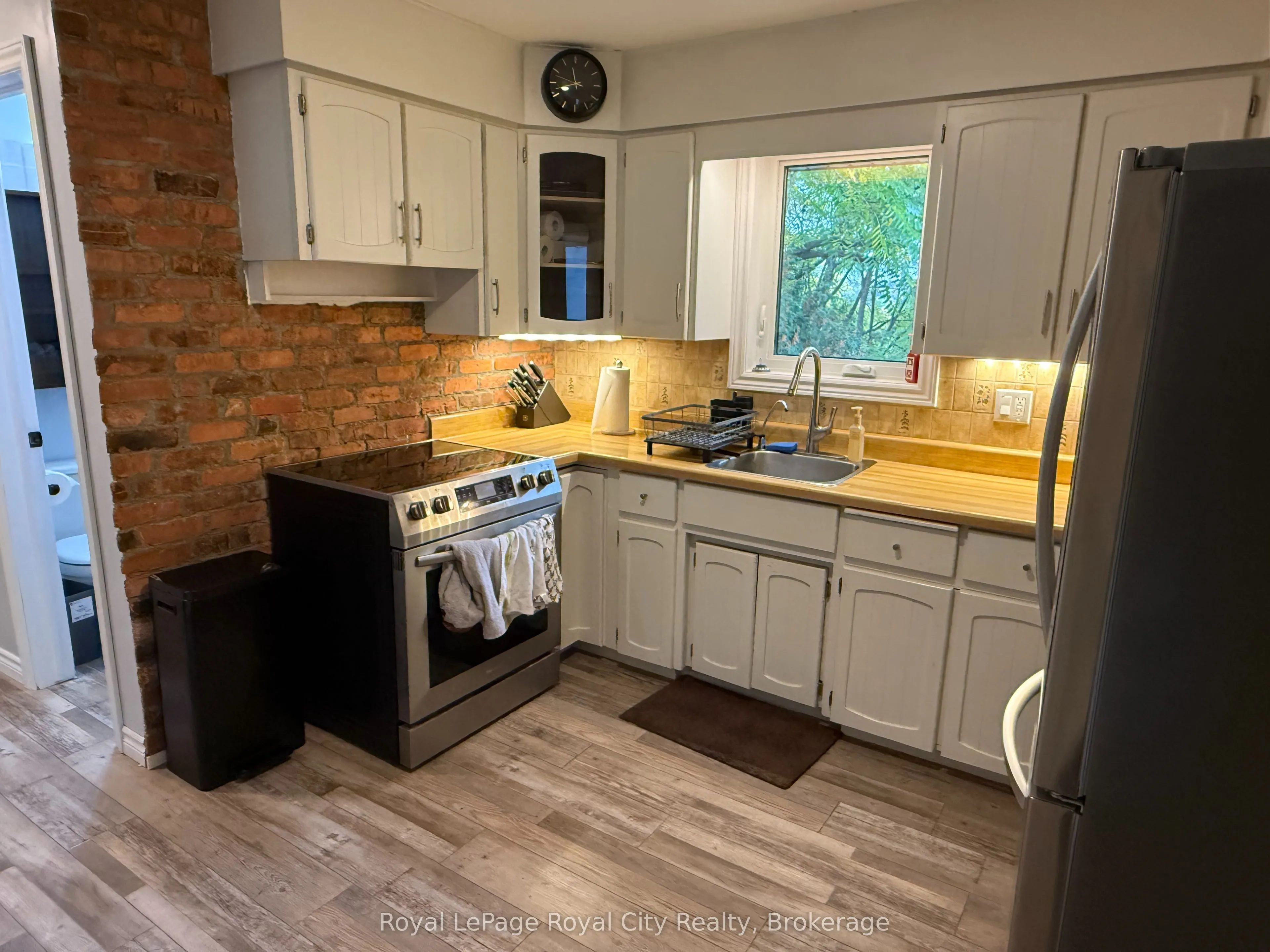 125 Grove Street, #MAIN