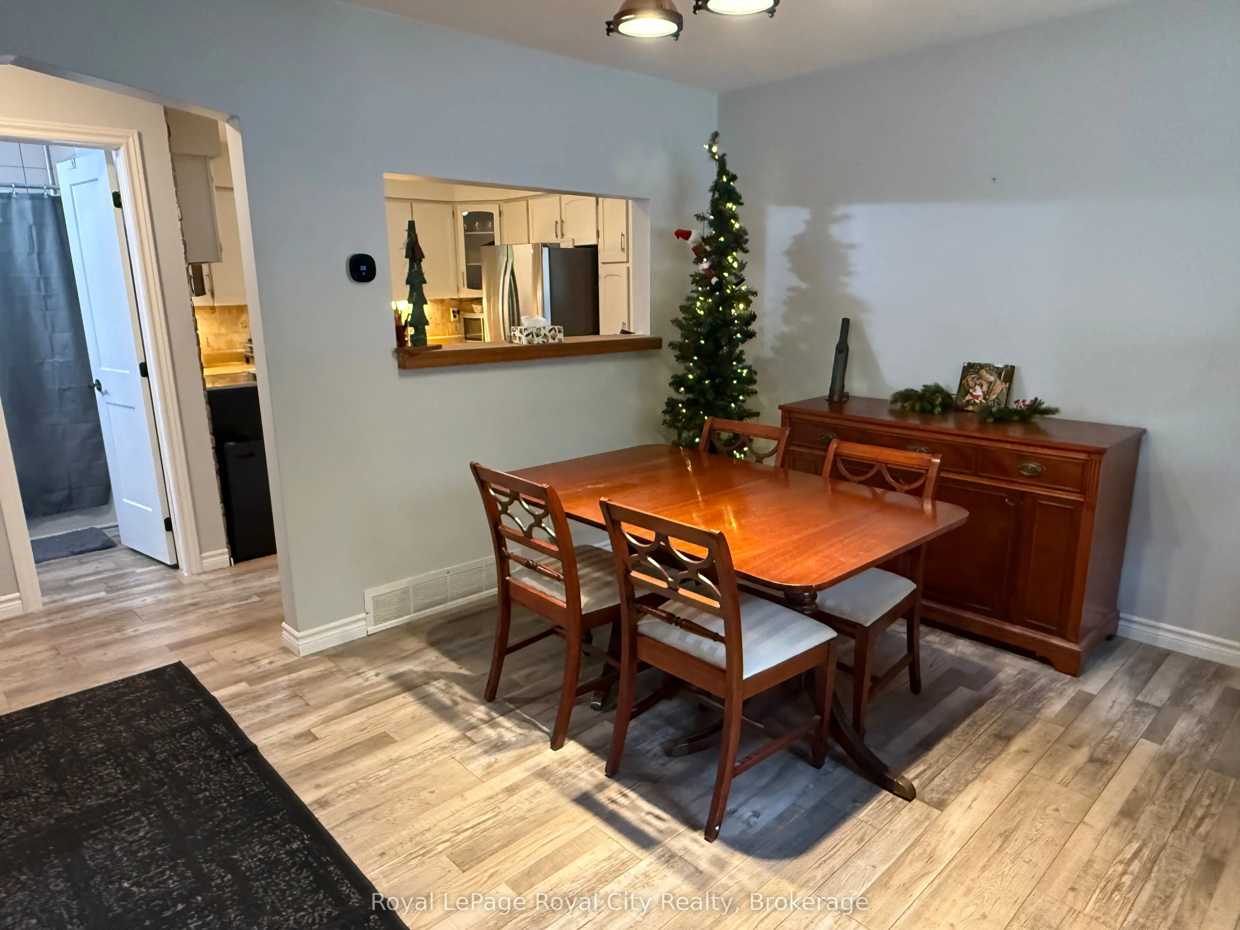 125 Grove Street, #MAIN