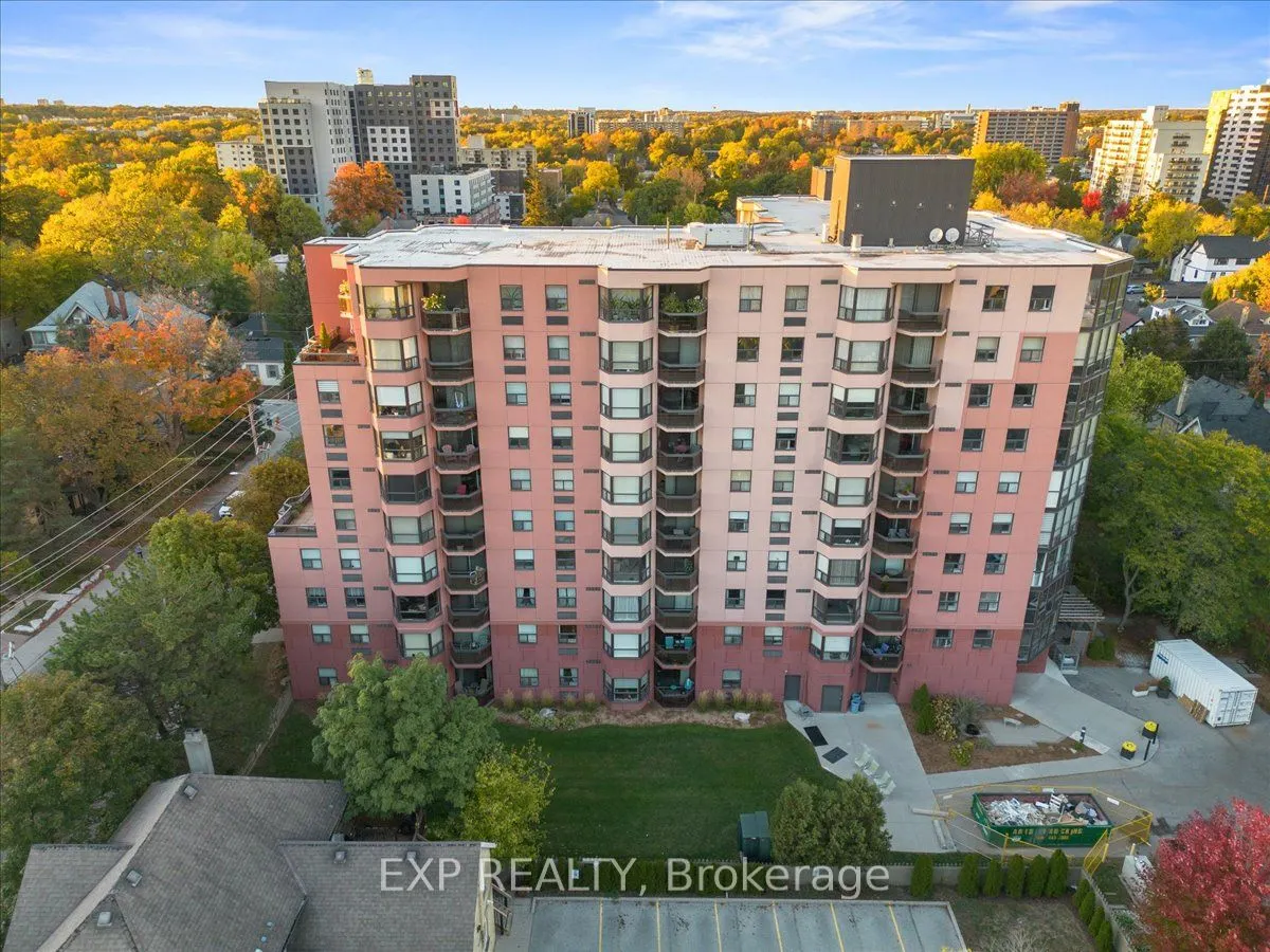600 Talbot Street, #704