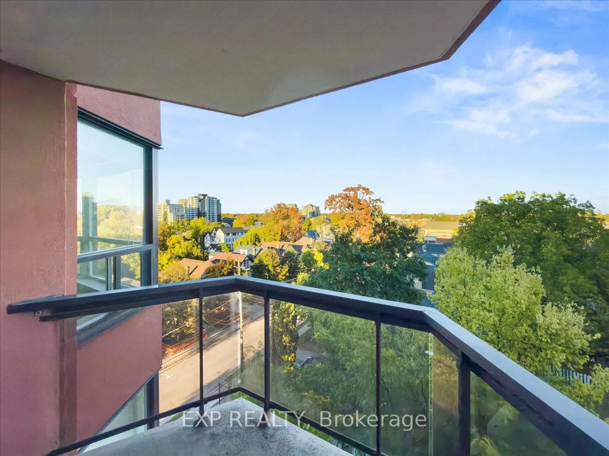 600 Talbot Street, #704