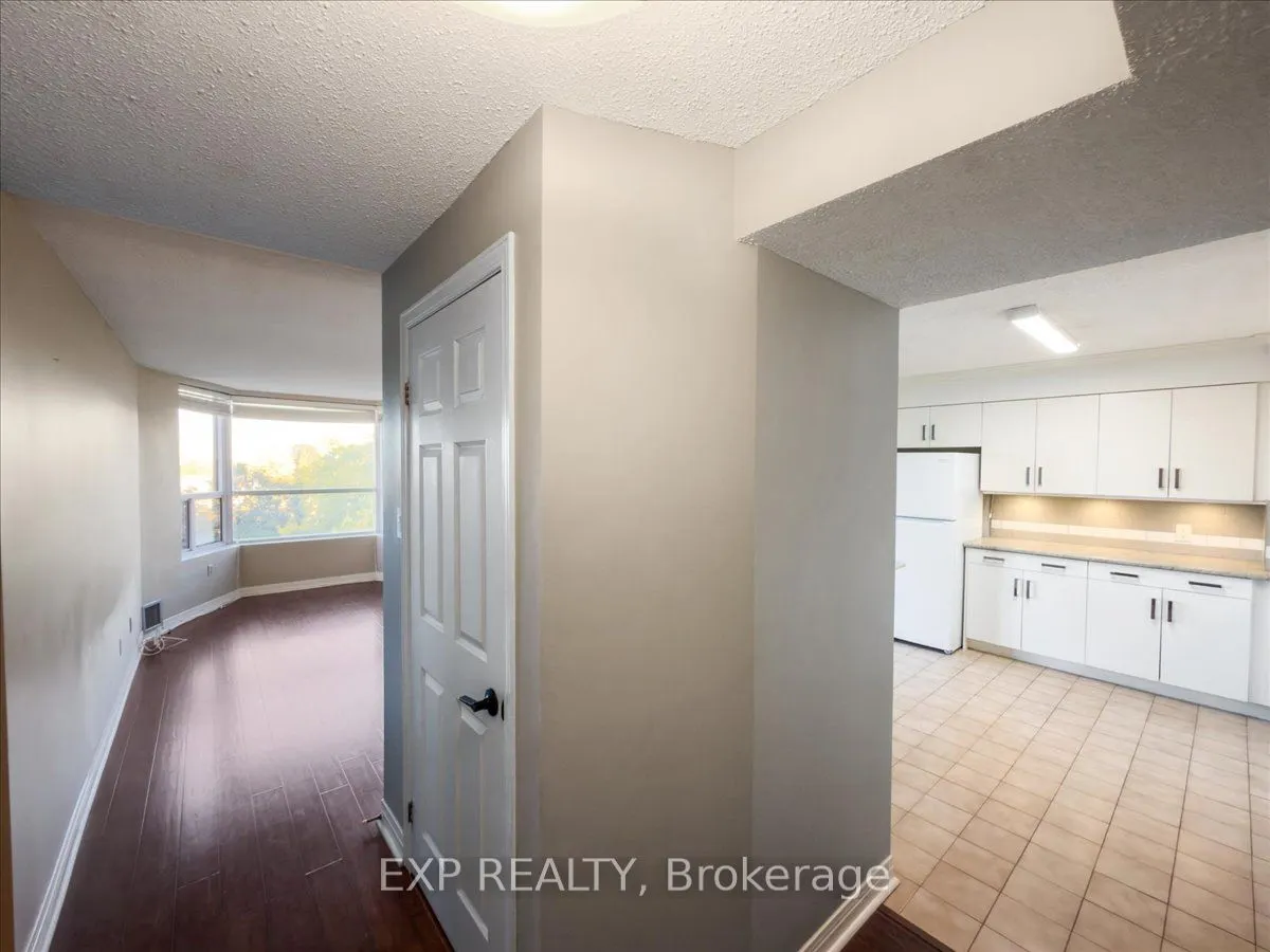 600 Talbot Street, #704