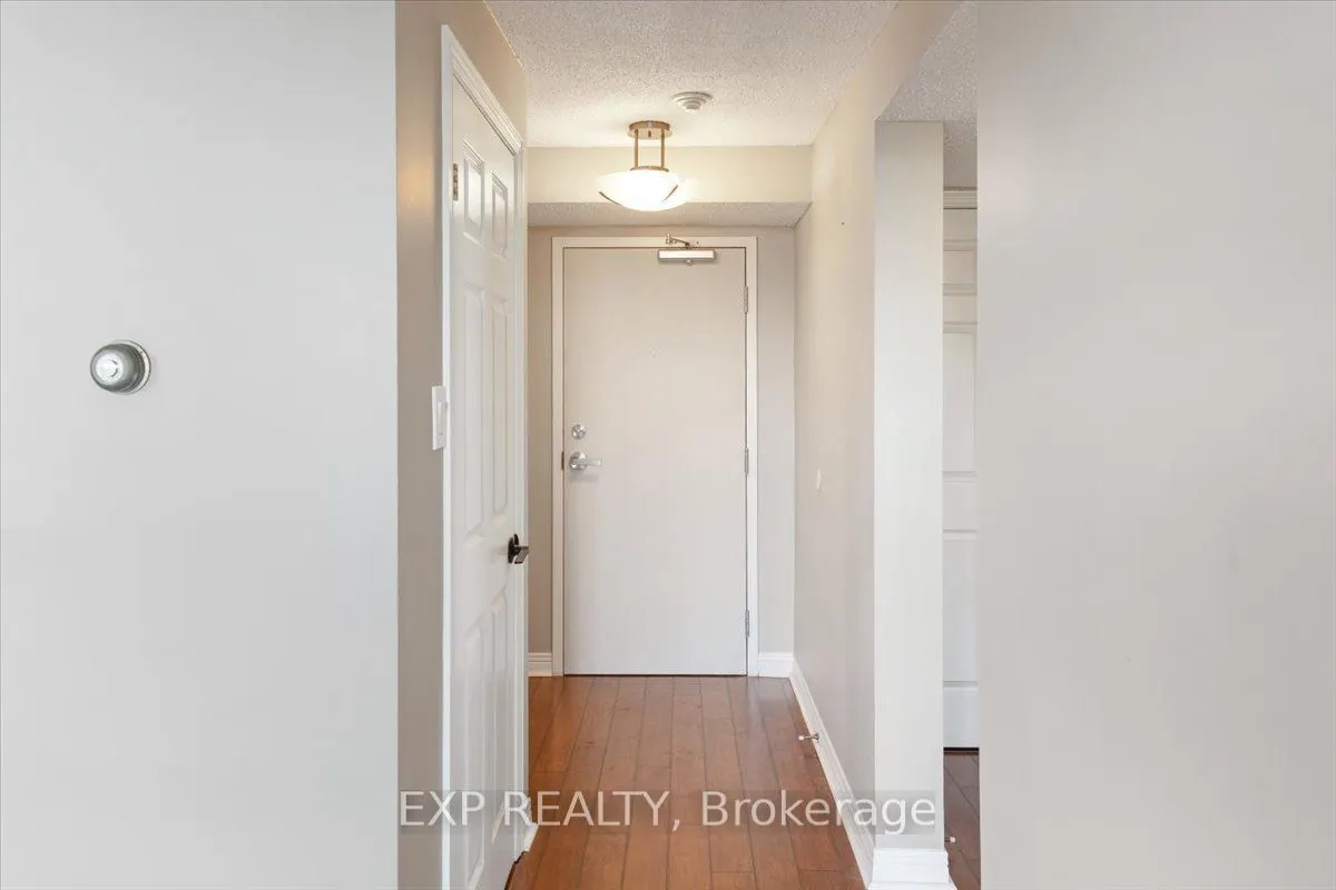 600 Talbot Street, #704