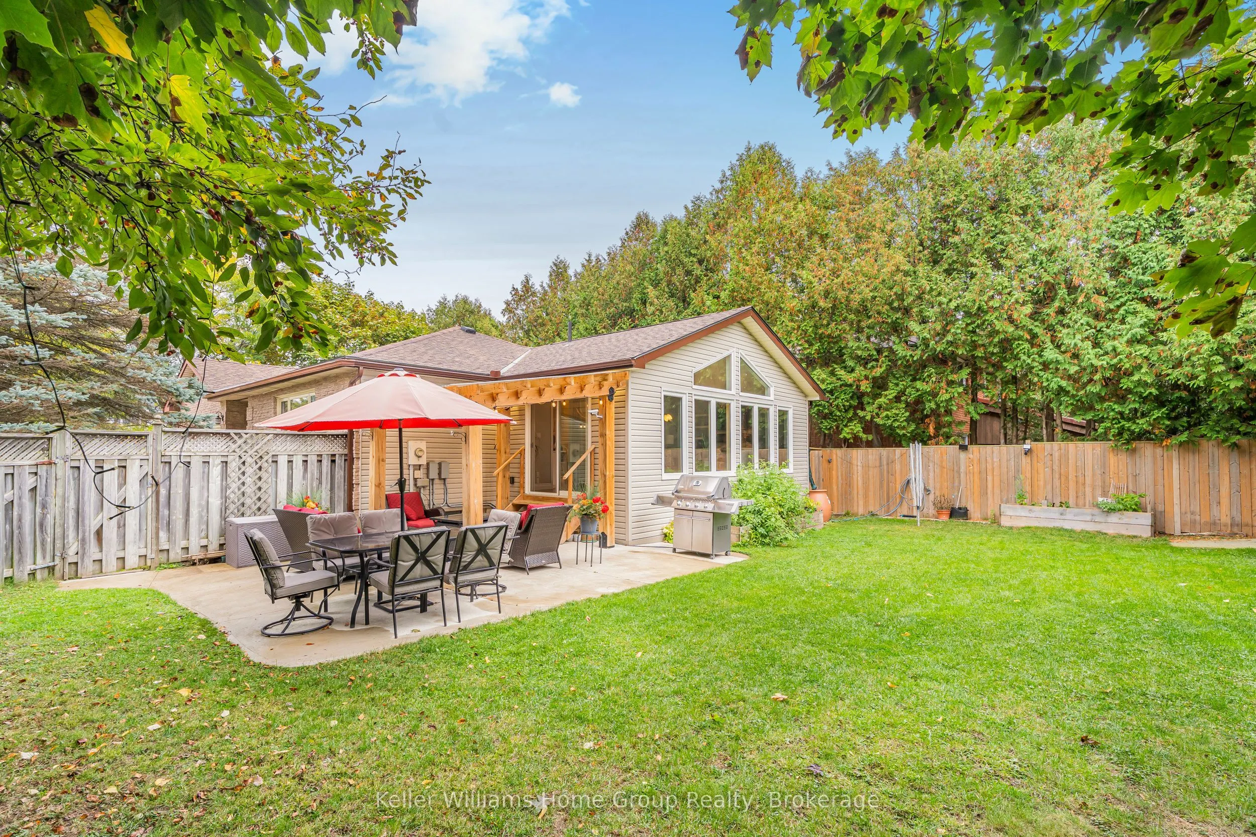 328 Burnett Avenue