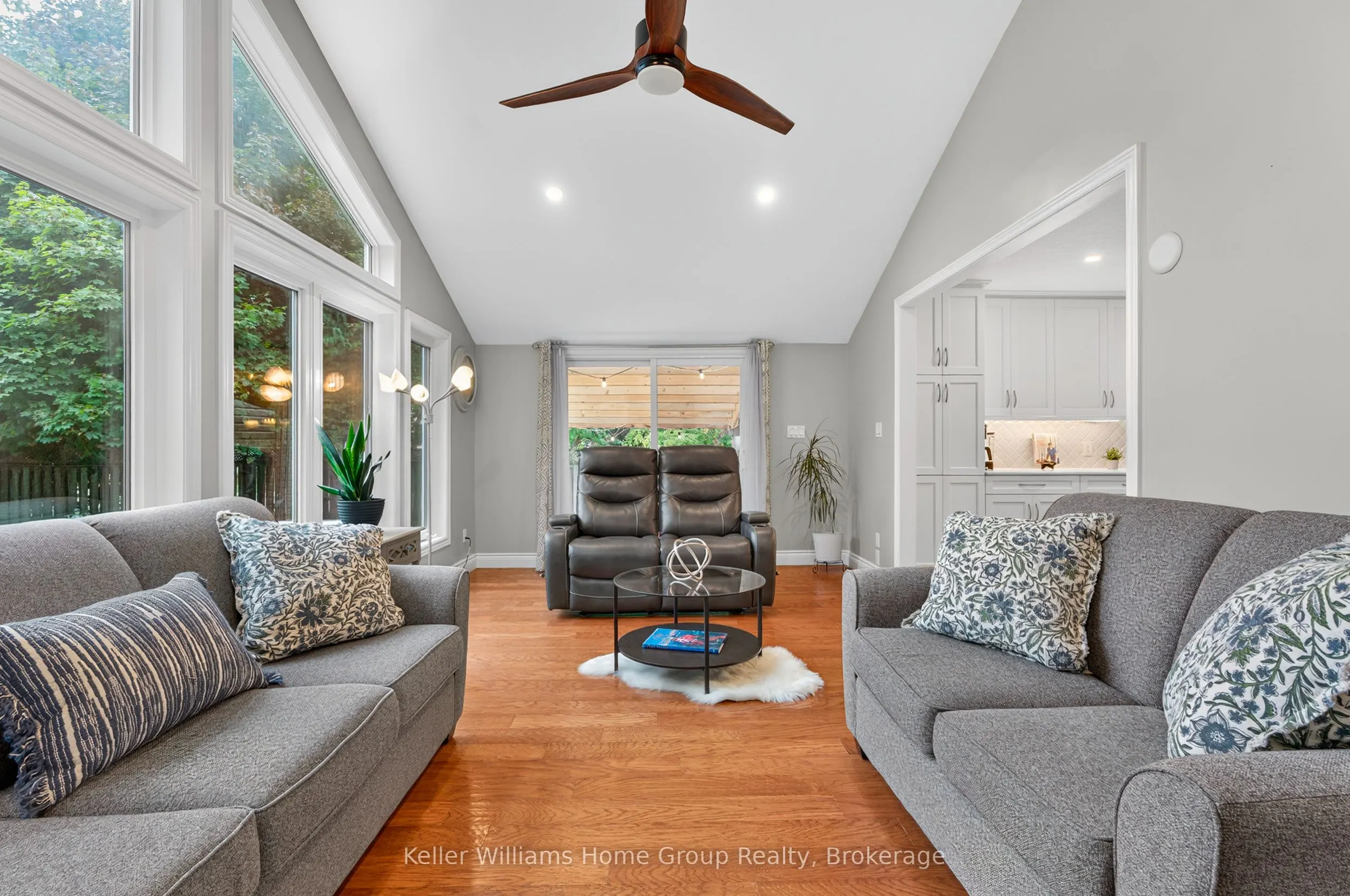 328 Burnett Avenue