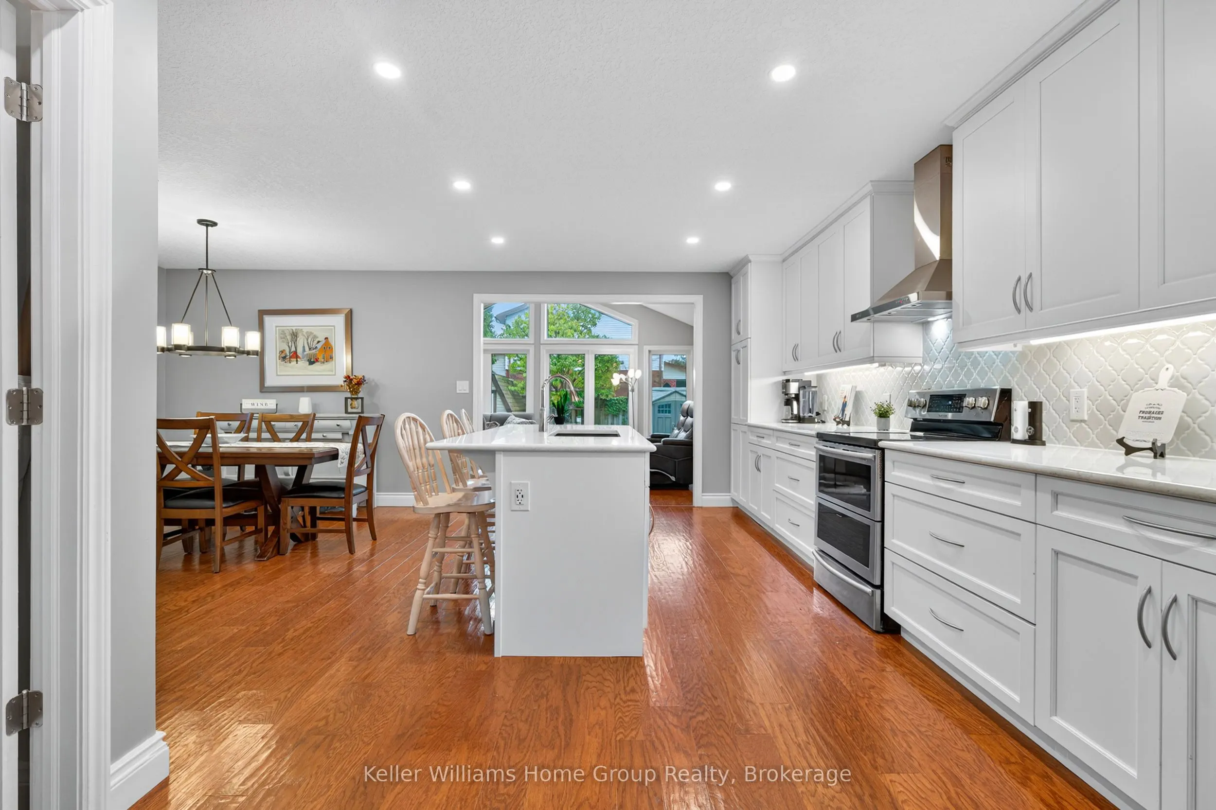 328 Burnett Avenue