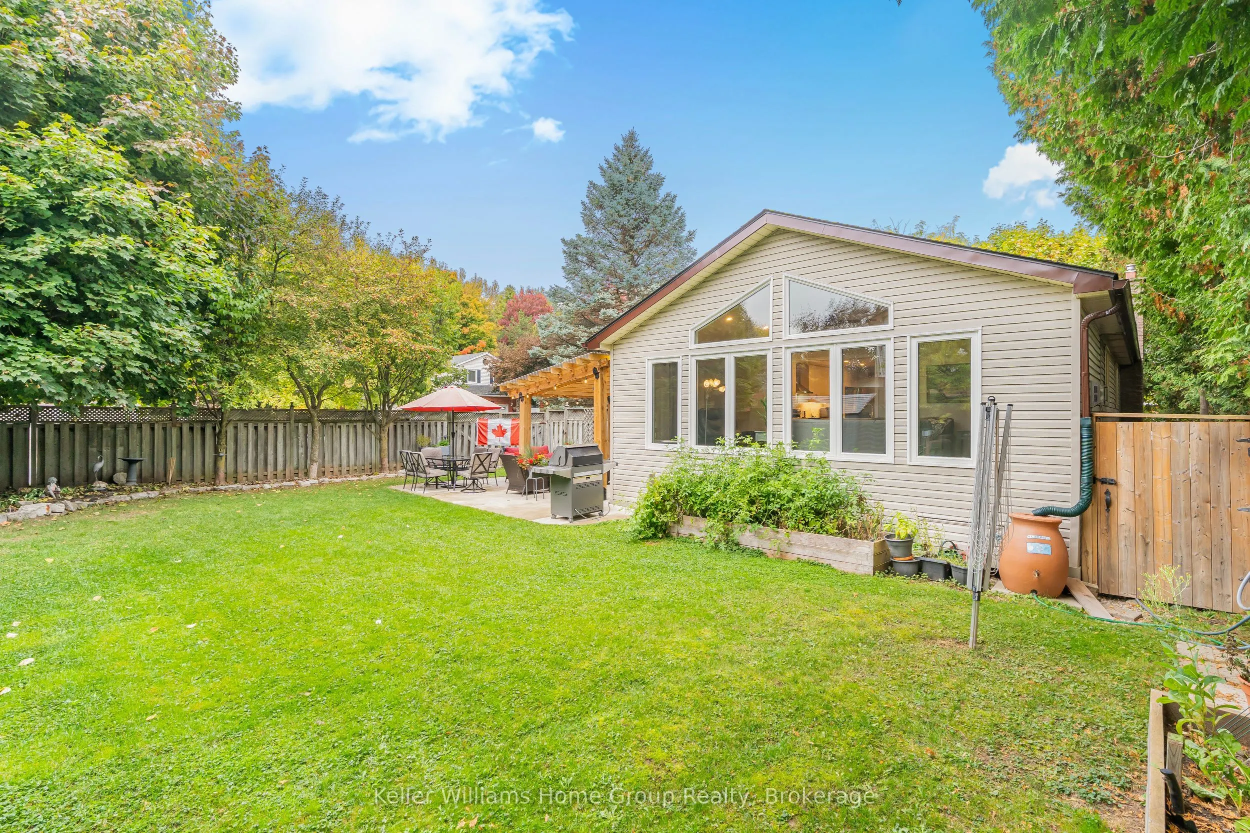 328 Burnett Avenue