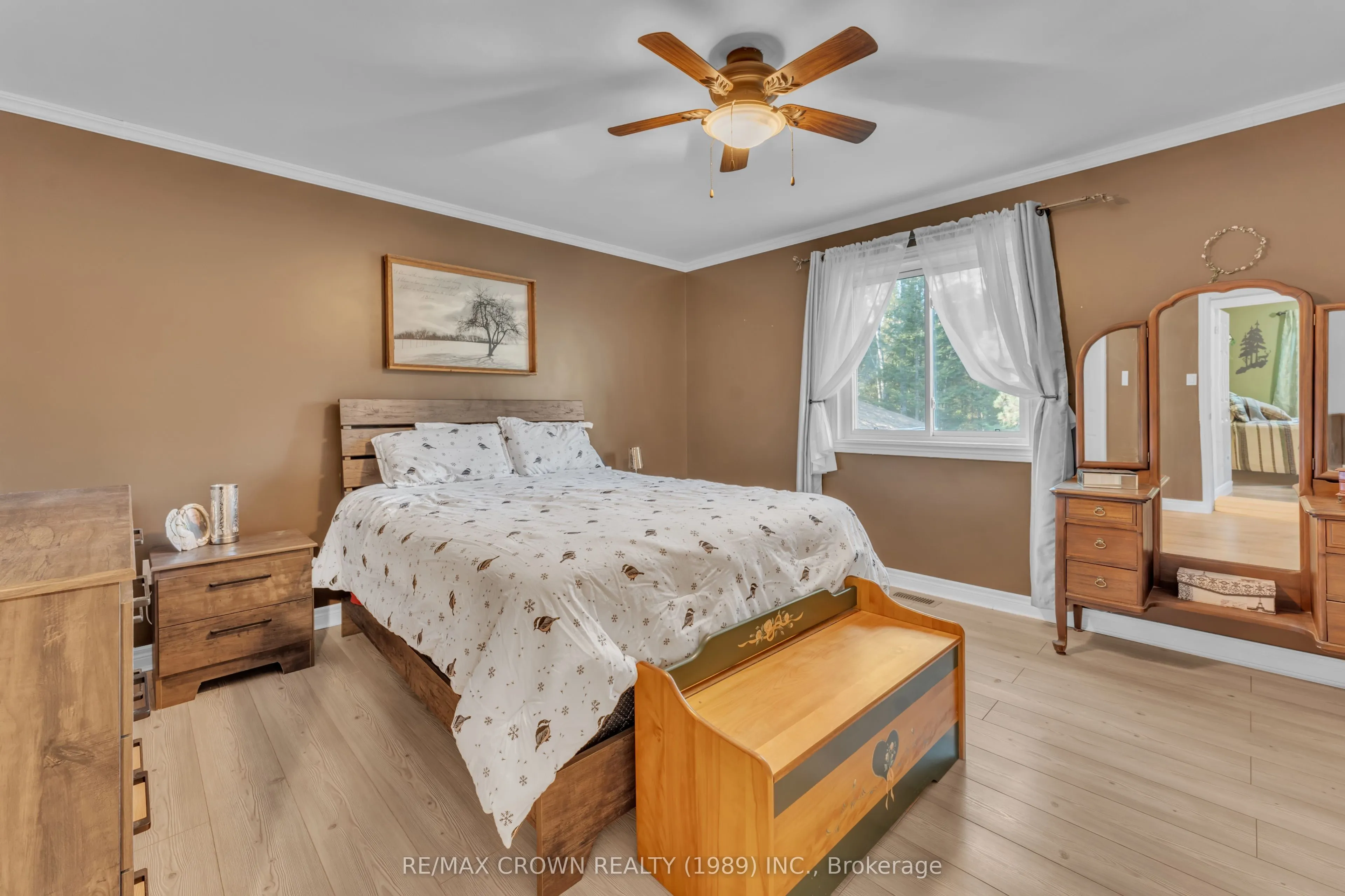 65 Byers Road