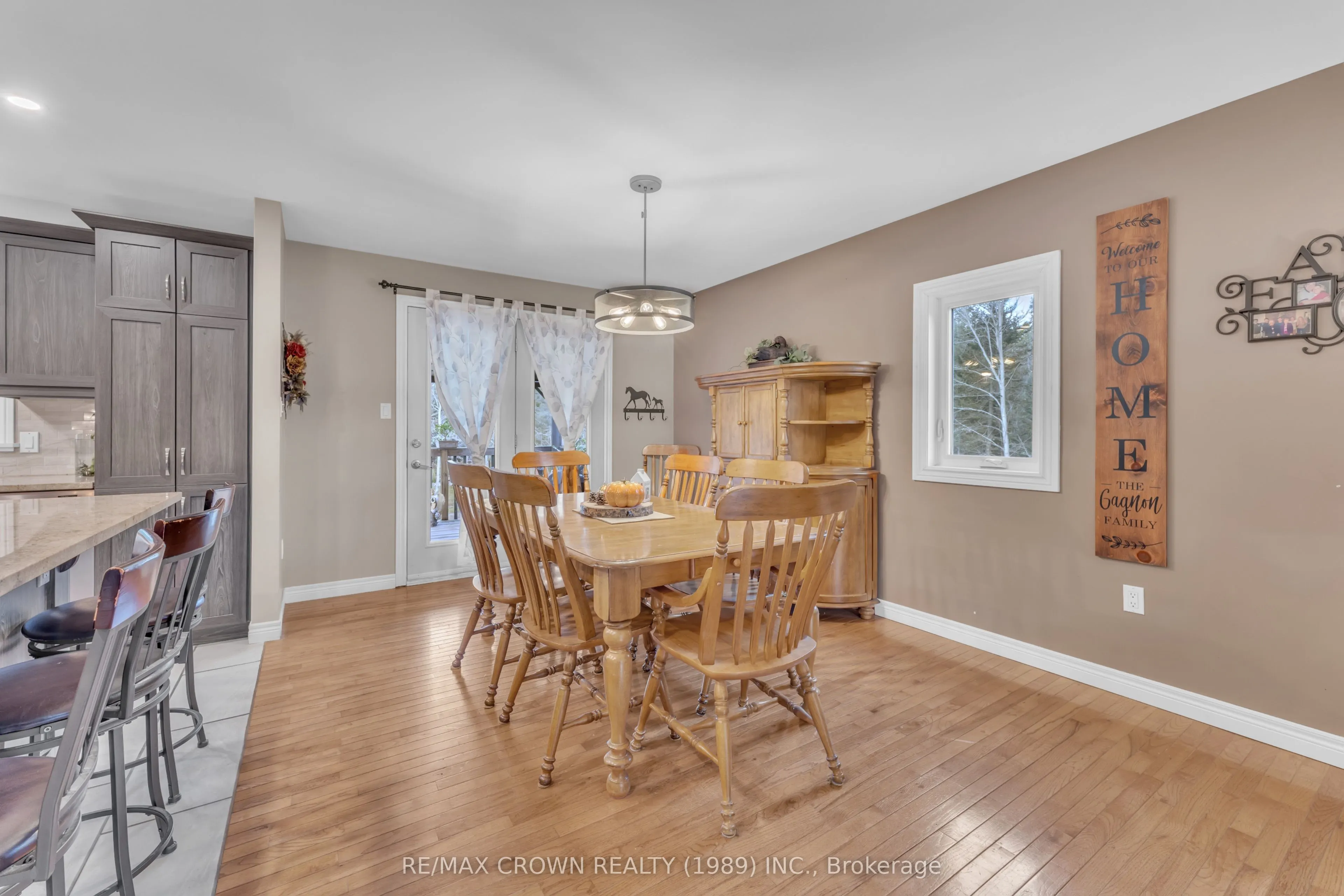 65 Byers Road
