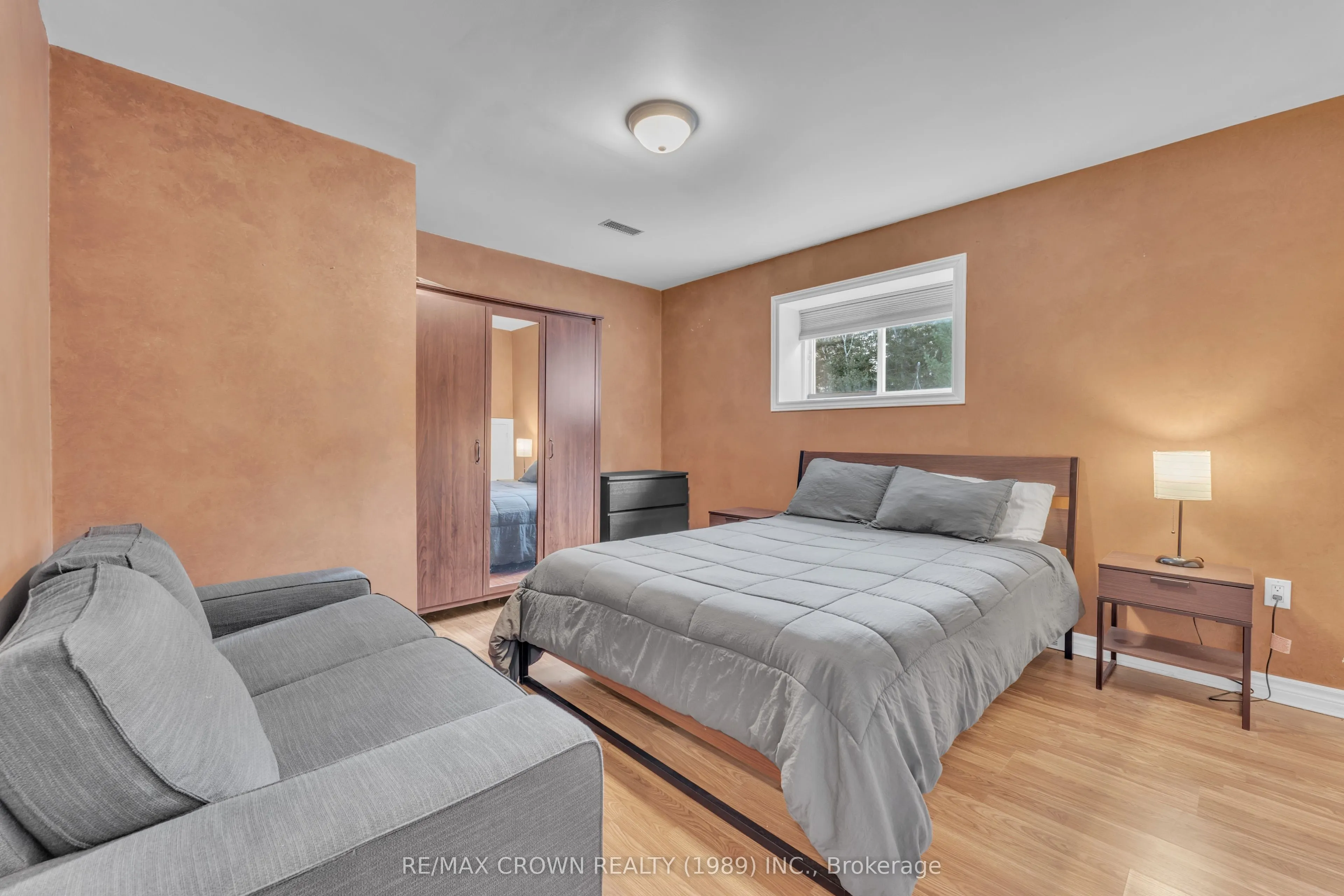 65 Byers Road