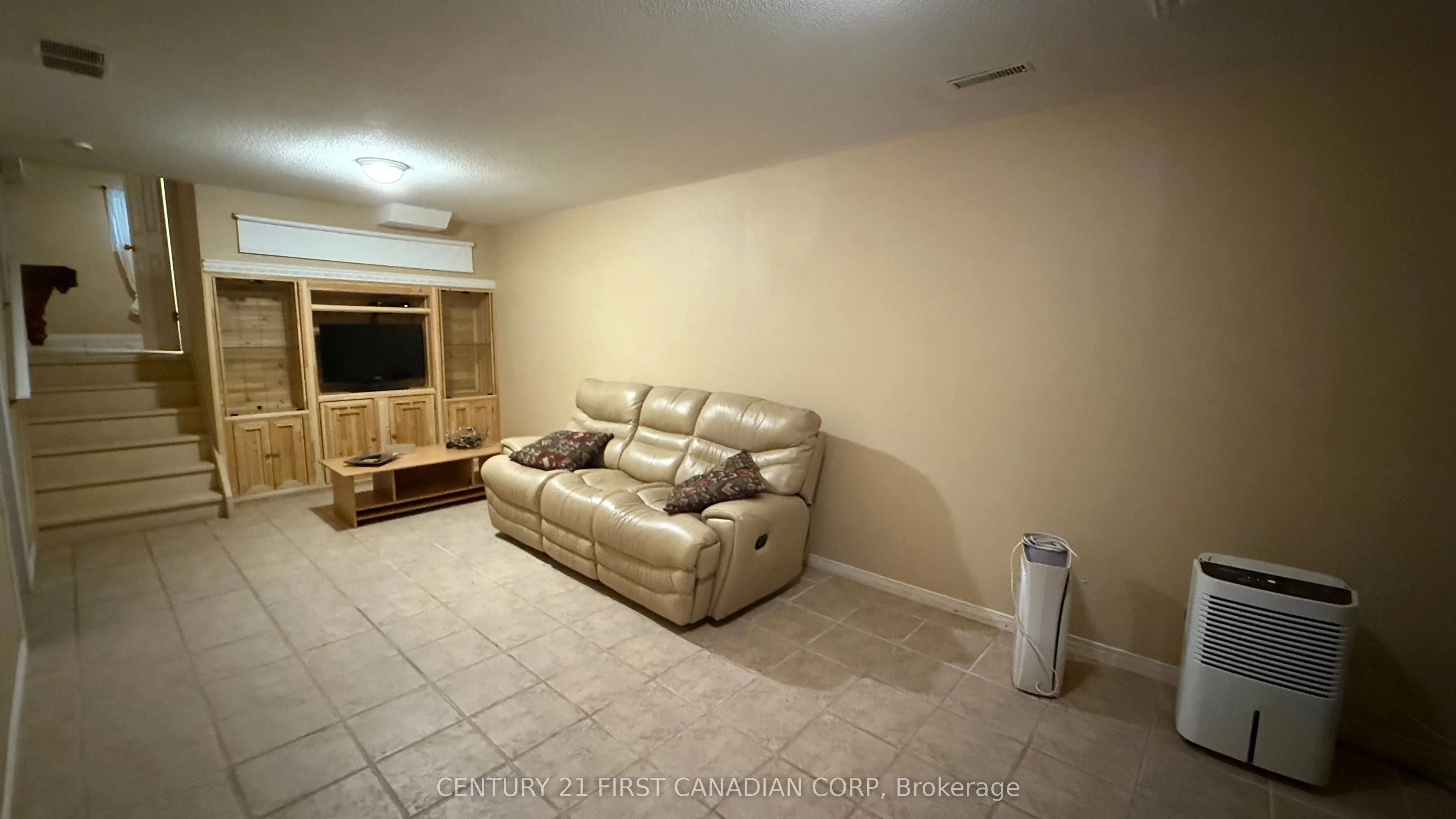 293 Wildgoose Road