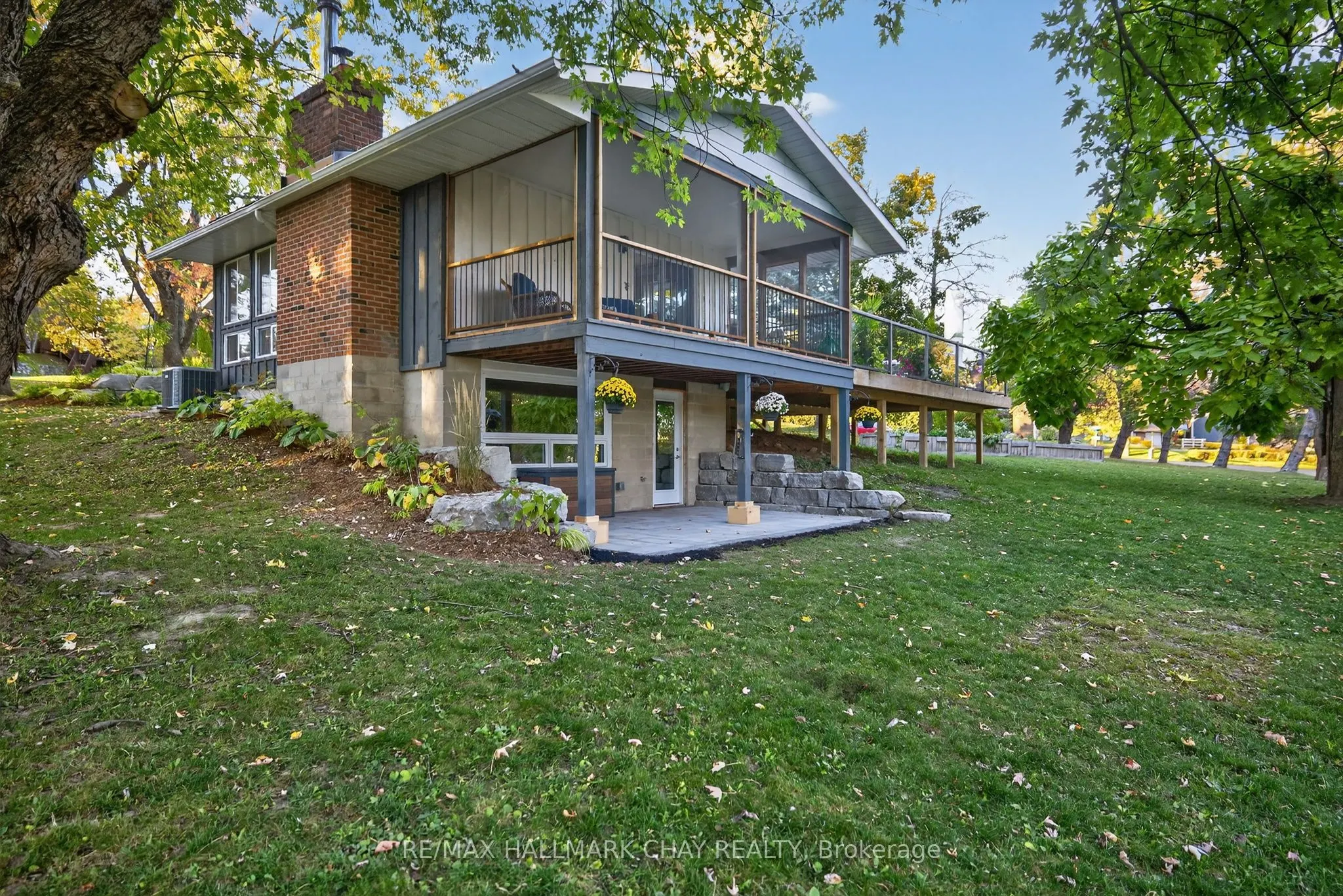 14 Dean Road