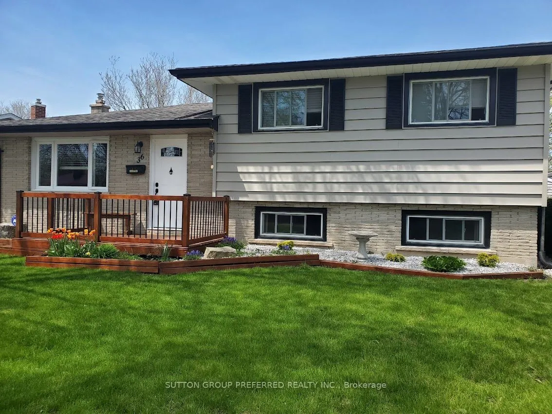 36 Agincourt Gardens