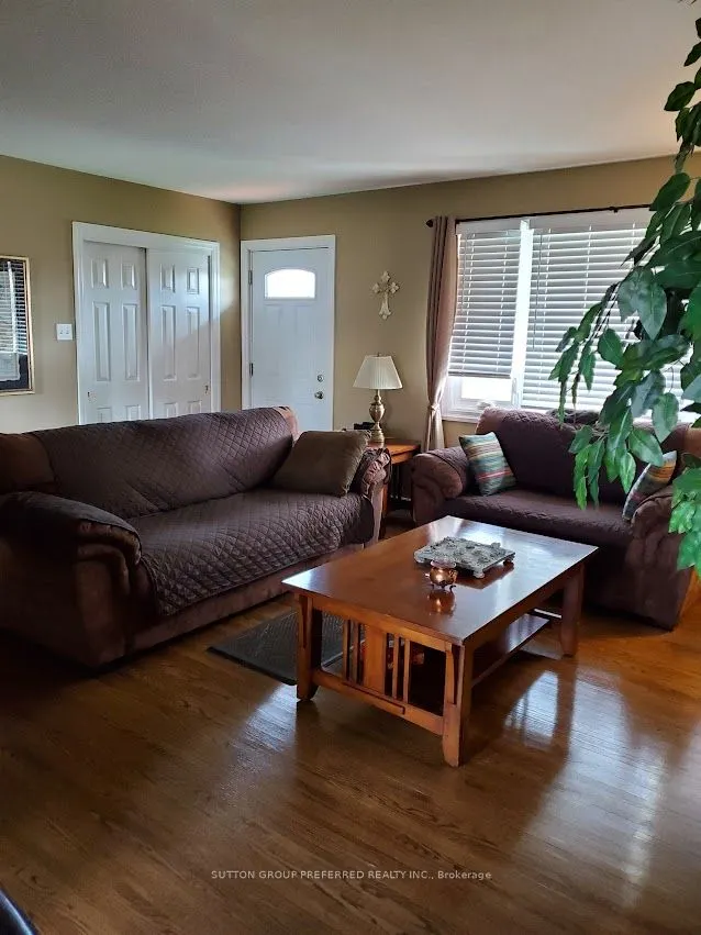 36 Agincourt Gardens