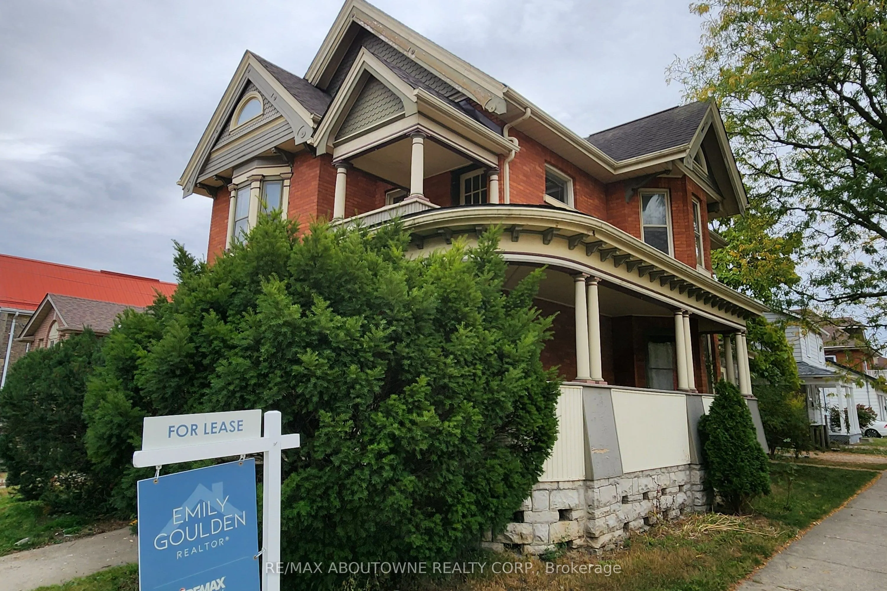177 Chatham Street, #lower 1