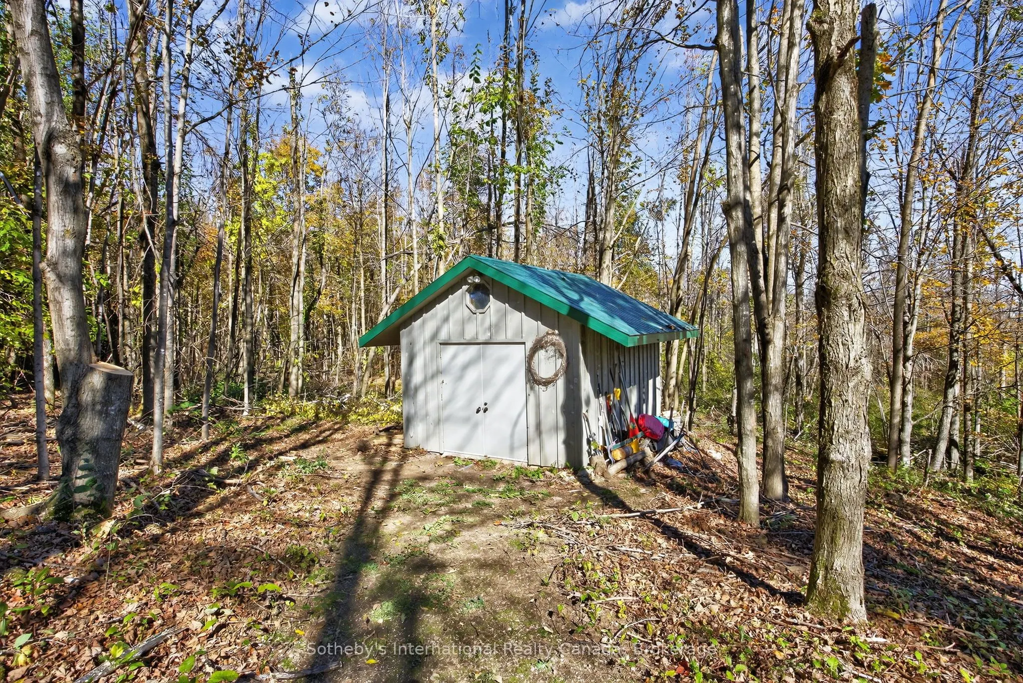 589374 19 Grey Road