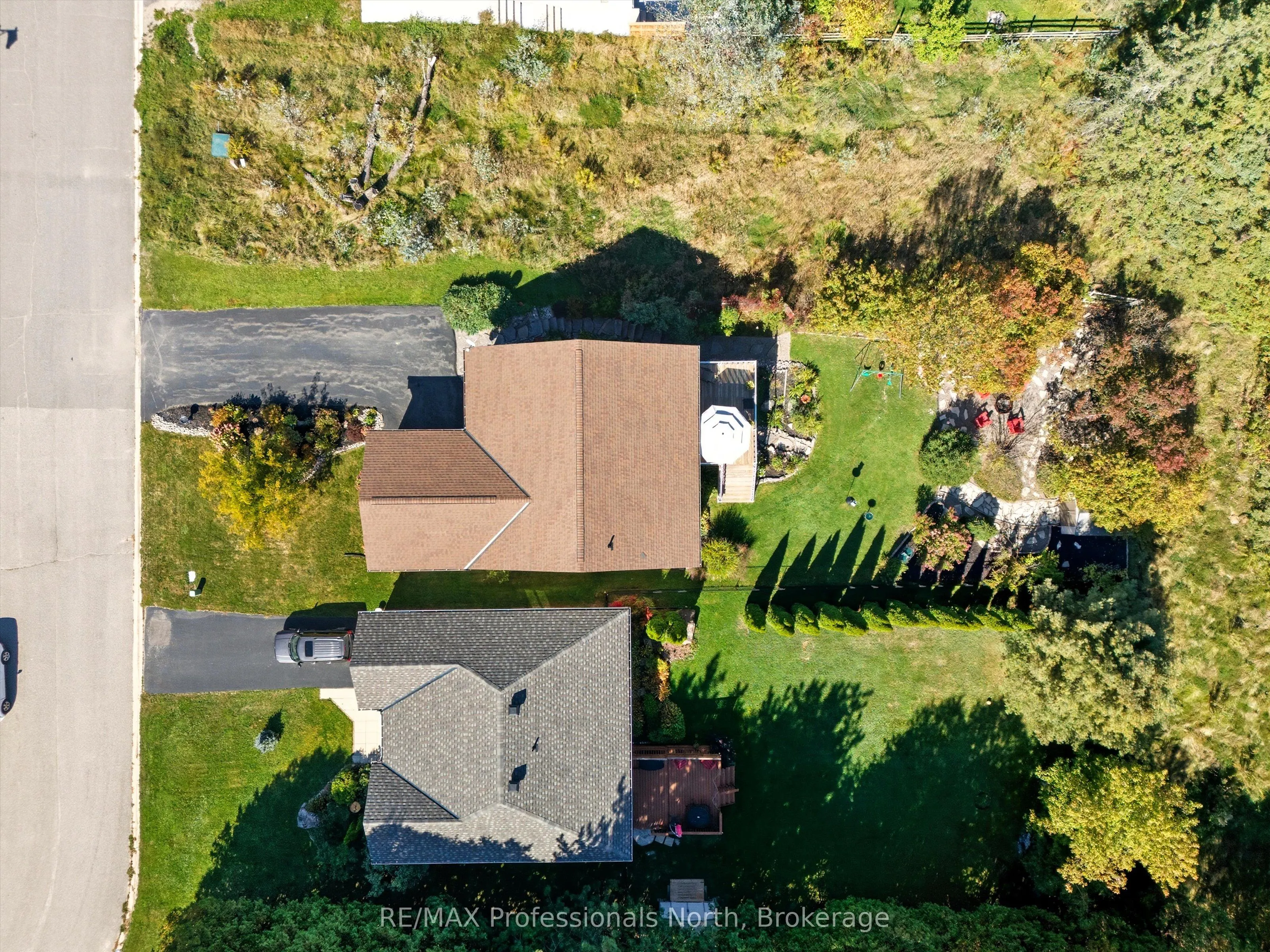 17 KEALL Crescent