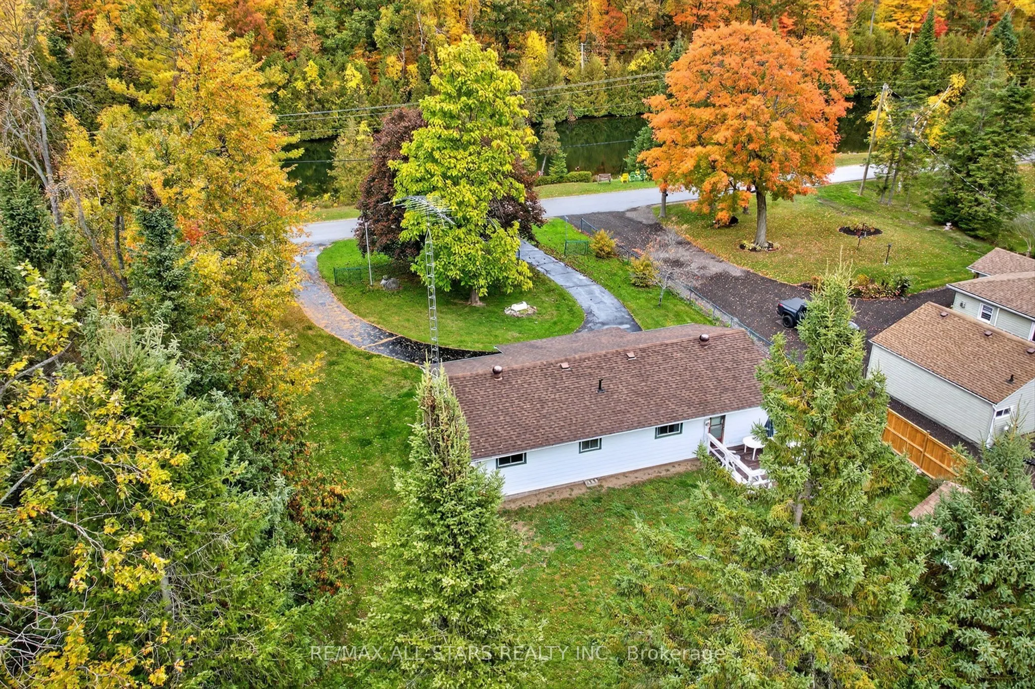 104 Trent Canal Road