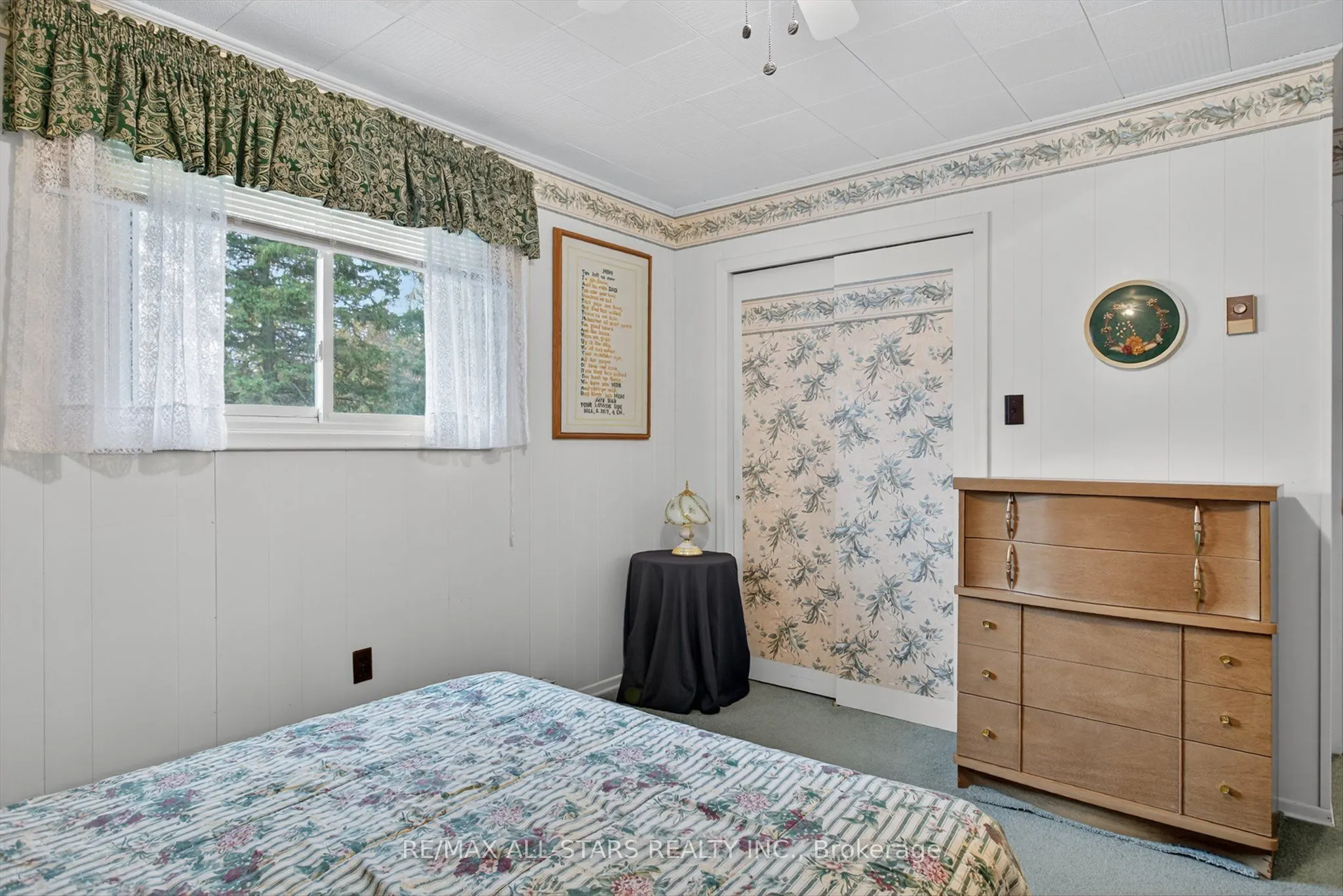 104 Trent Canal Road