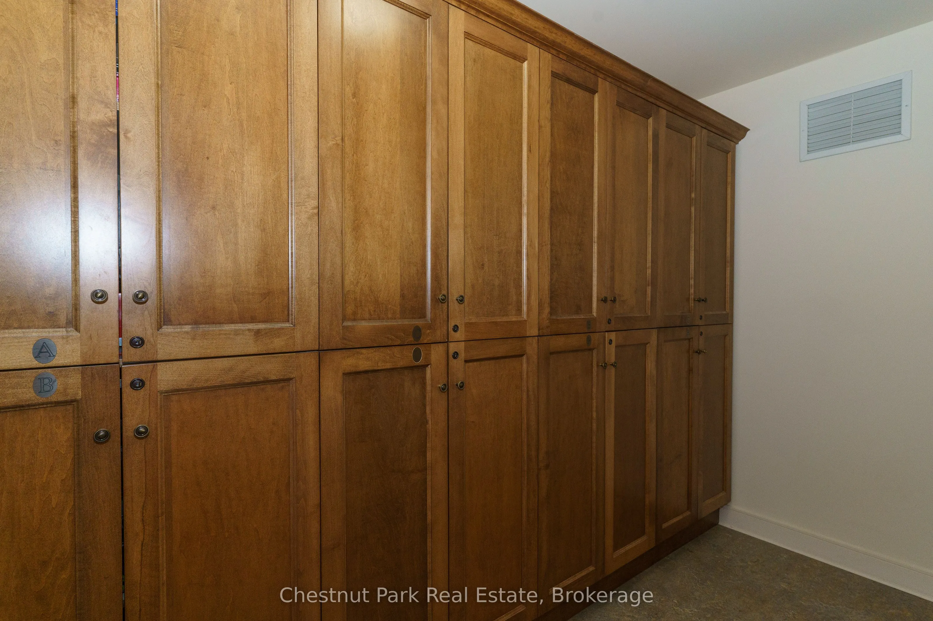 501 Glen Abbey Way E, #501