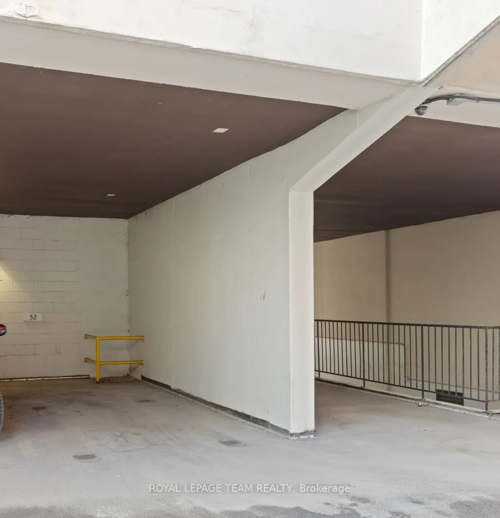141 Somerset Street W, #503