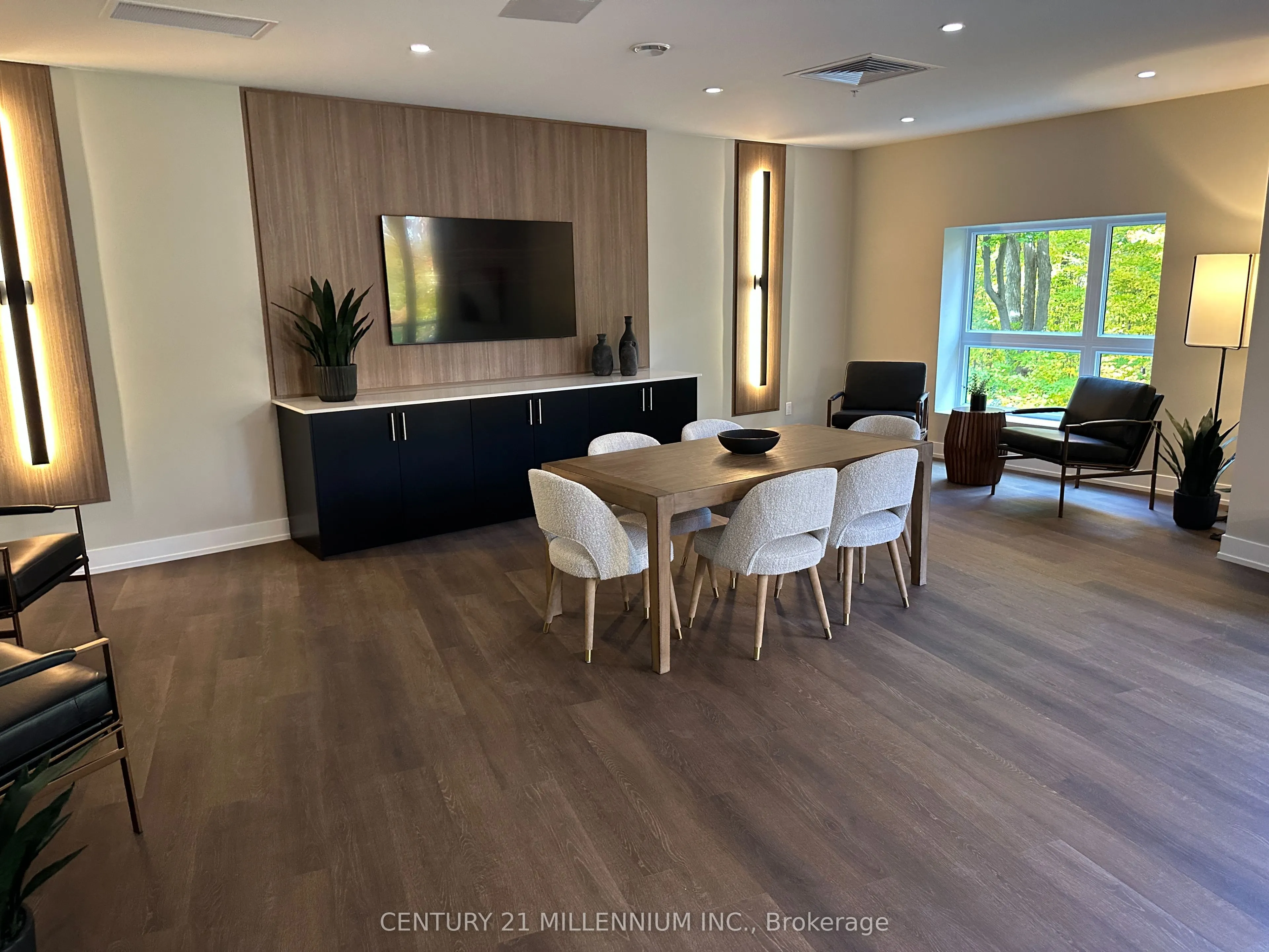 1100 Lackner Place, #214