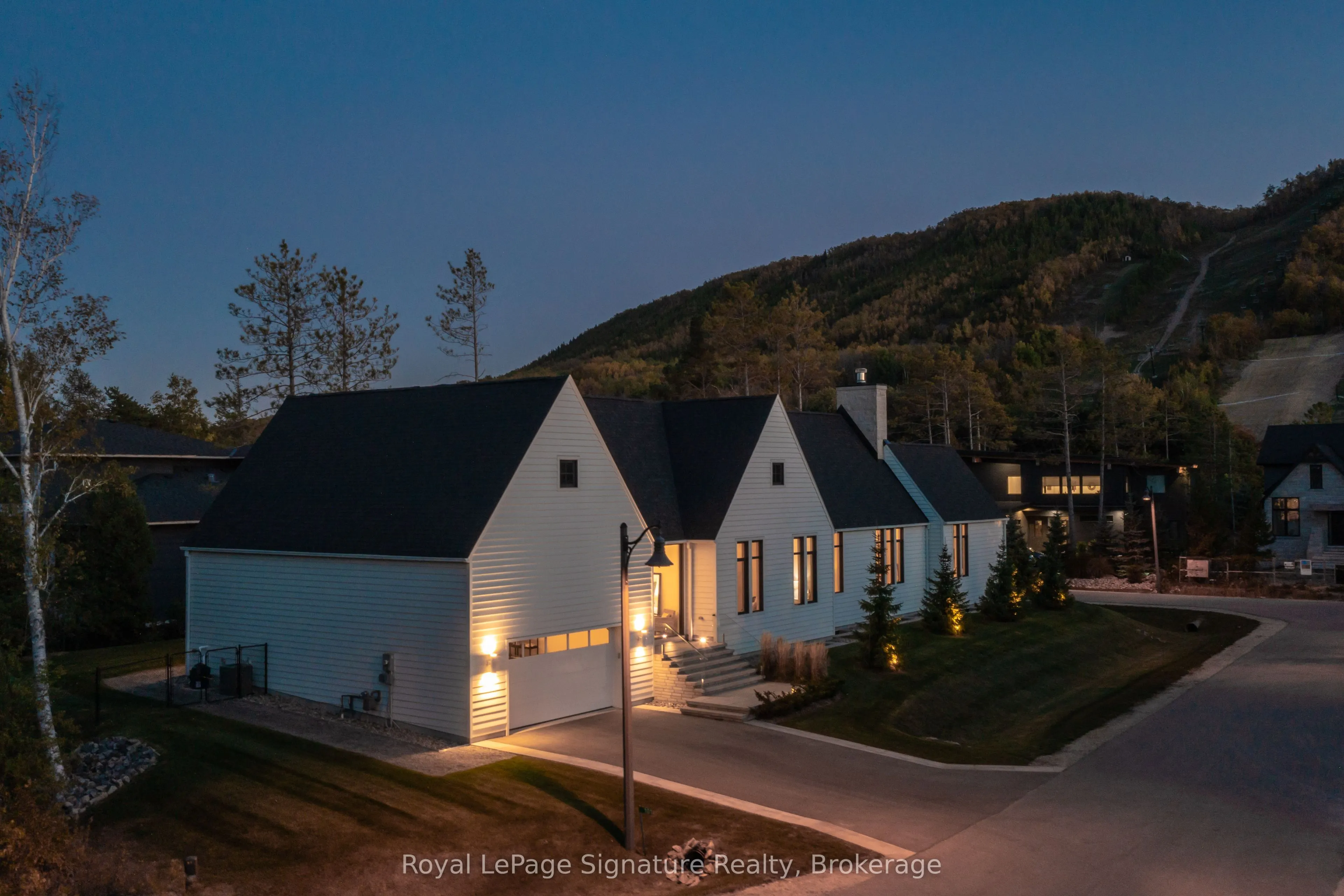 101 Deer Lane