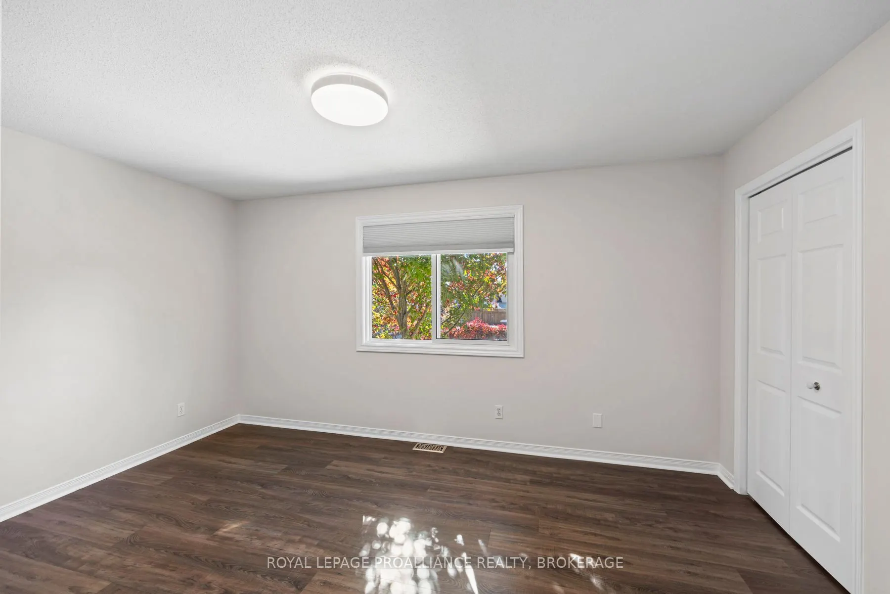 472 Freeman Crescent