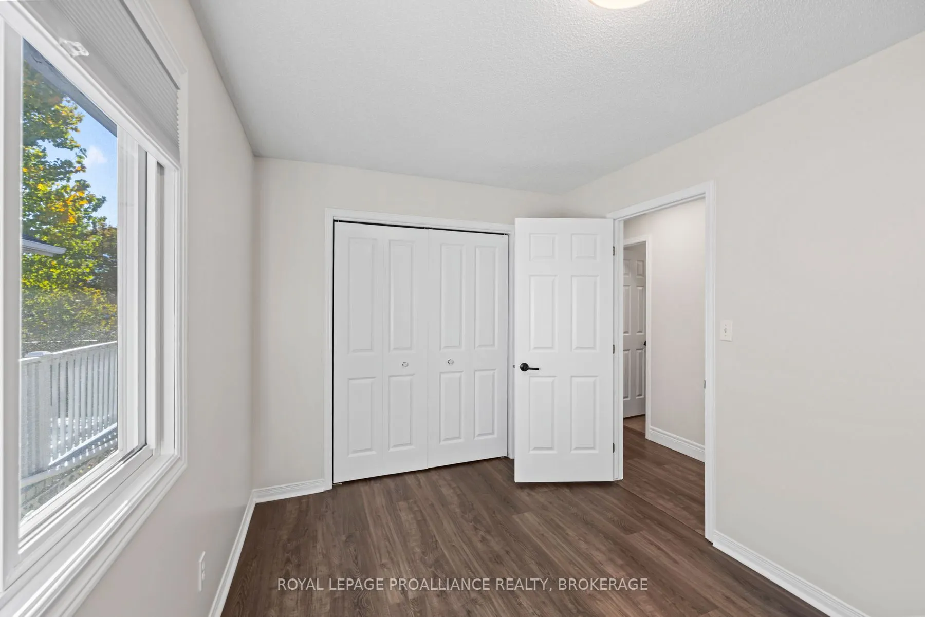 472 Freeman Crescent