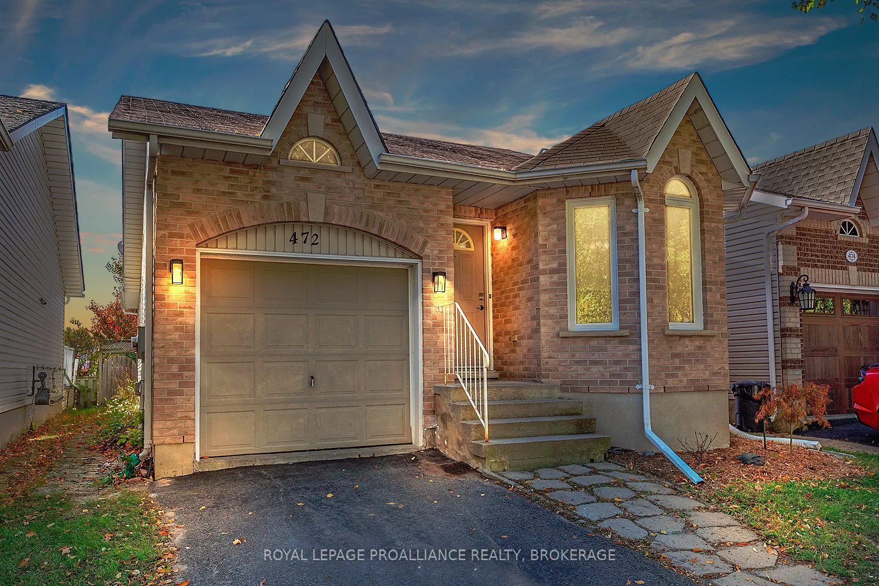 472 Freeman Crescent