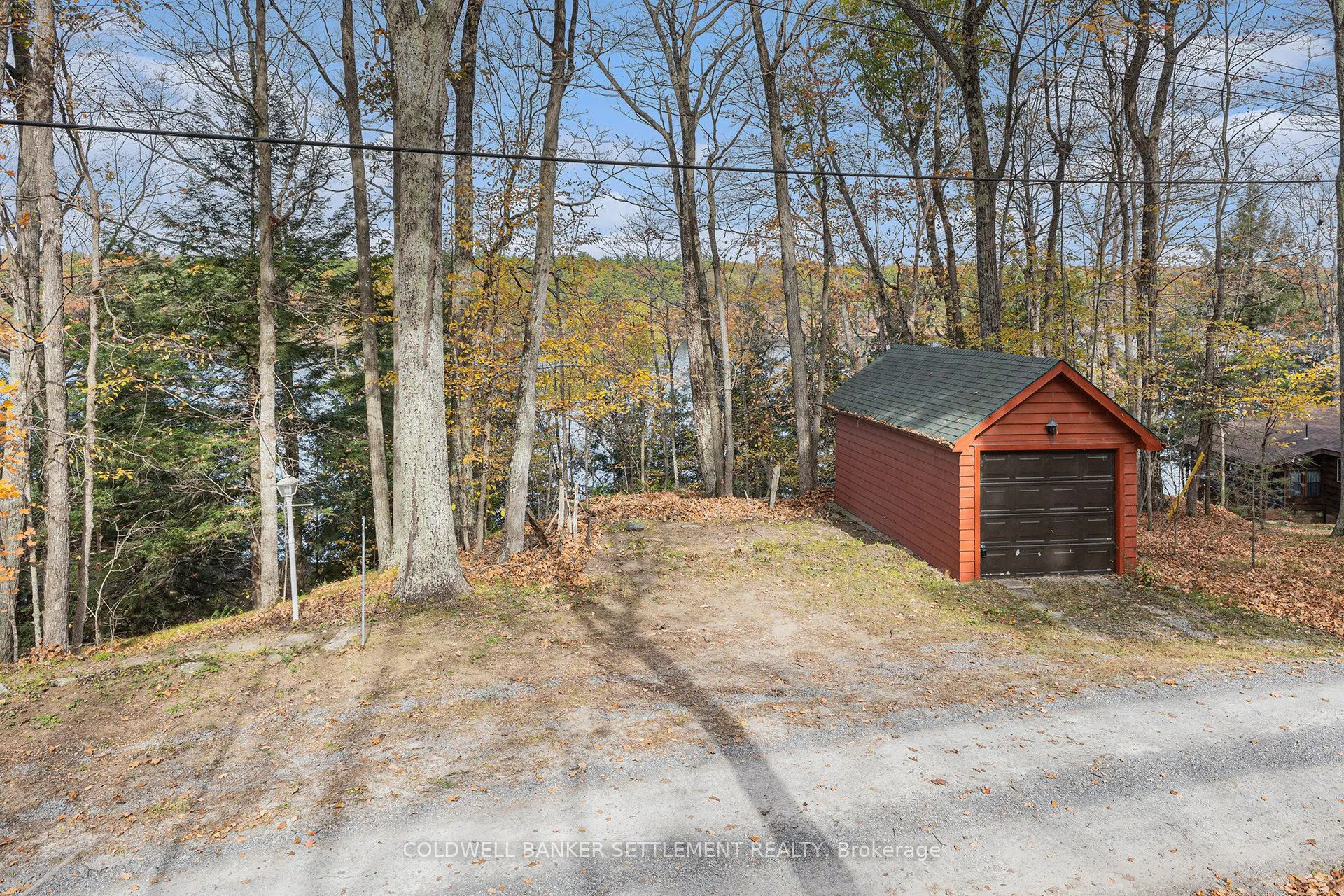 411 YVON Lane
