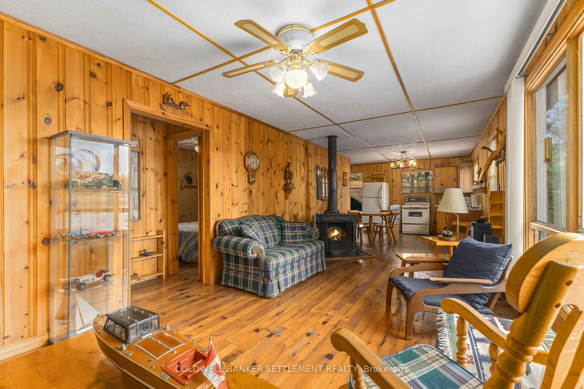 411 YVON Lane