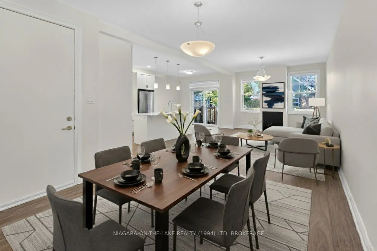 4 Paradise Grove