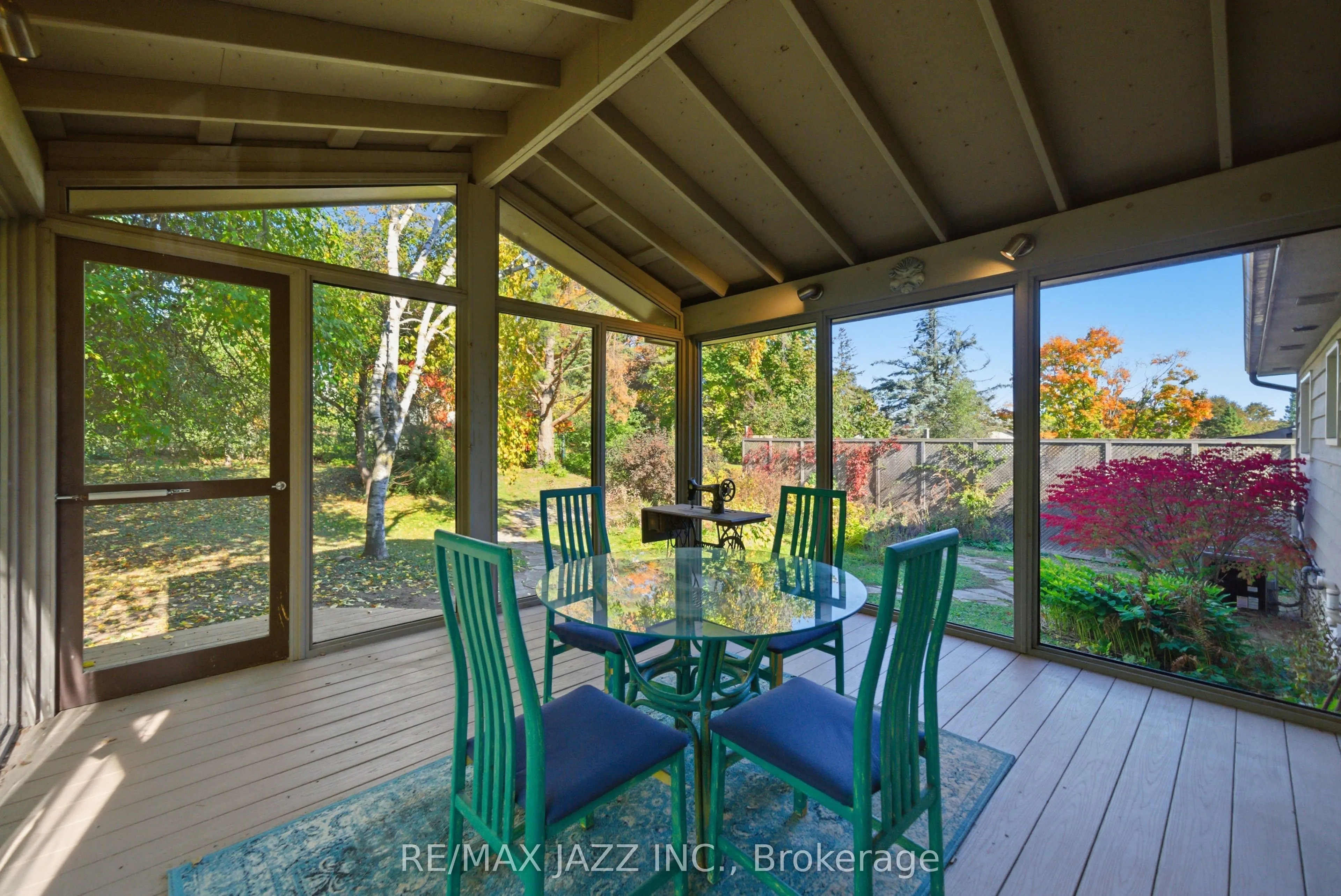 1708 Redwood Drive