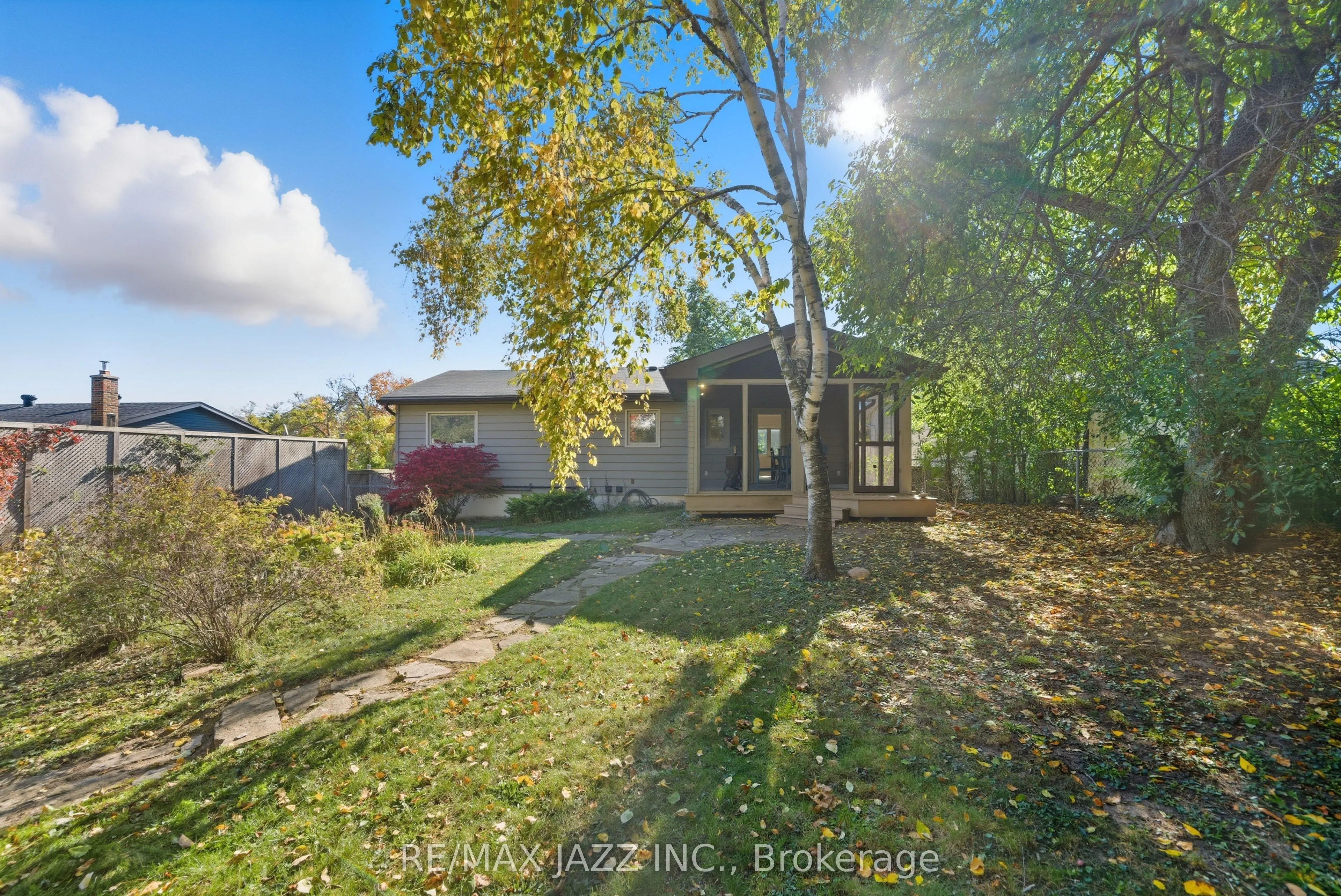 1708 Redwood Drive